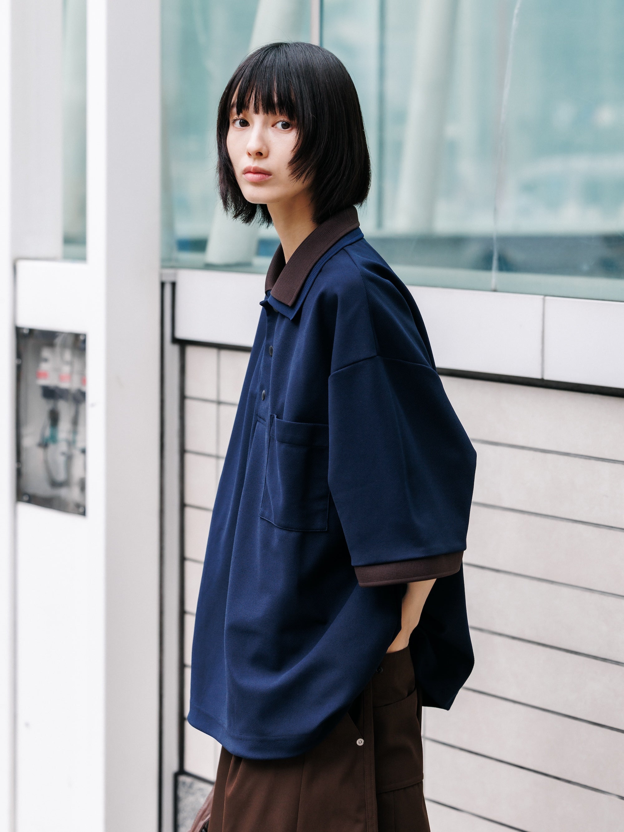 【7.11 SAT 20:00- IN STOCK】ACTIVE CITY S/S DOUBLE COLLAR POLO SHIRT (NAVY×BROWN)