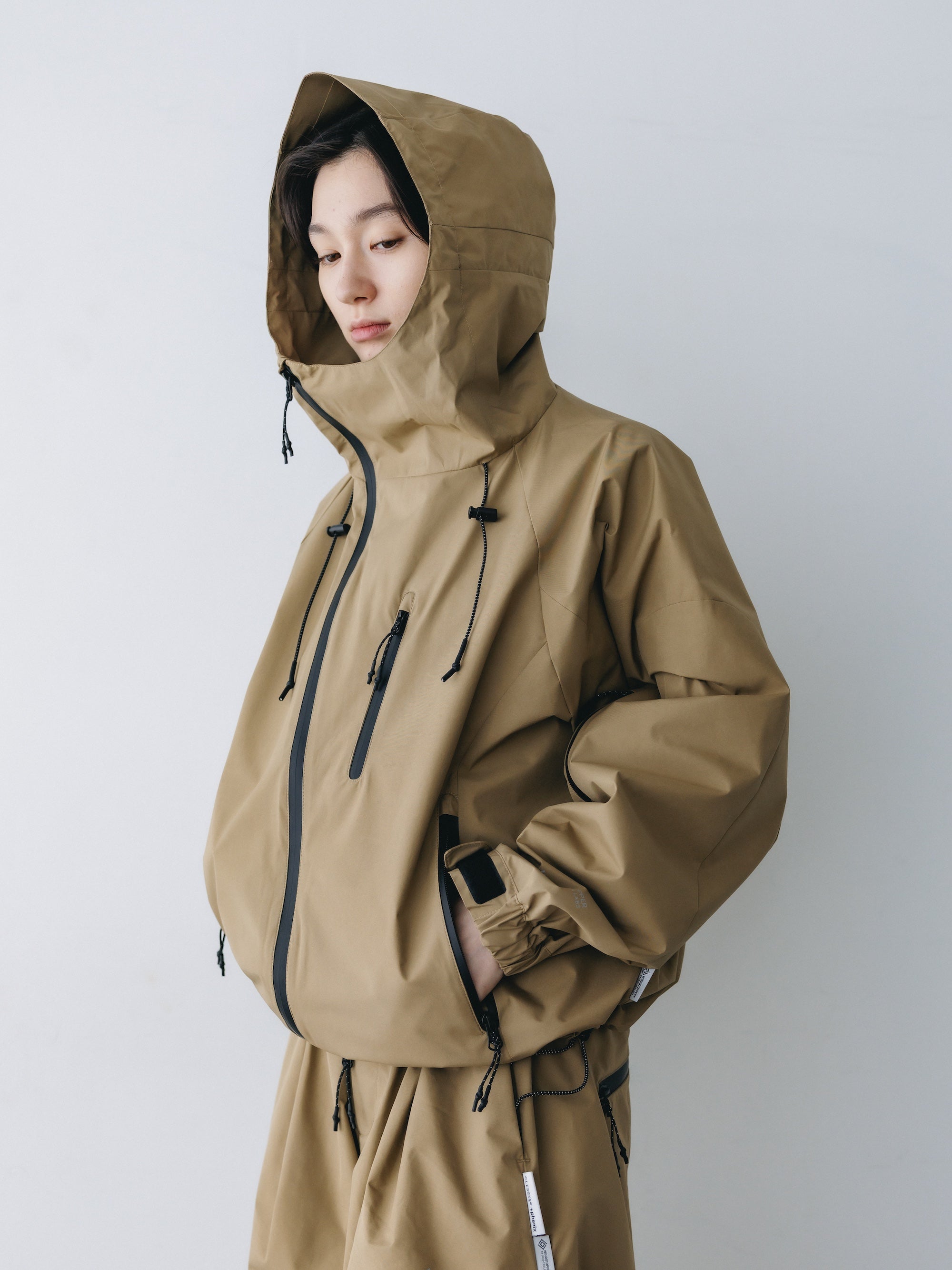 +phenix WINDSTOPPER® by GORE-TEX LABS CITY MOUNTAIN JACKET (CAMEL BEIGE)