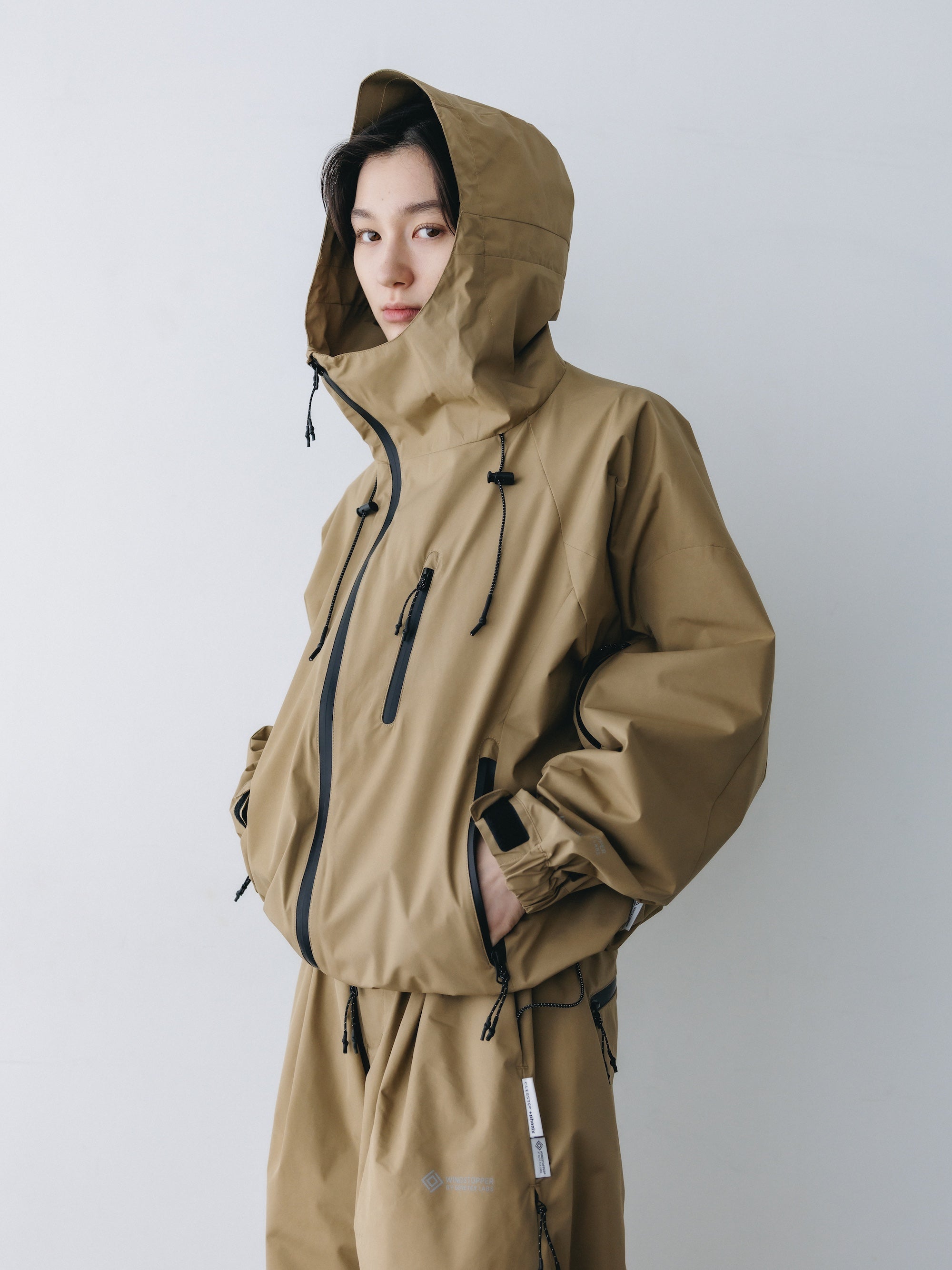 +phenix WINDSTOPPER® by GORE-TEX LABS CITY MOUNTAIN JACKET (CAMEL BEIGE)