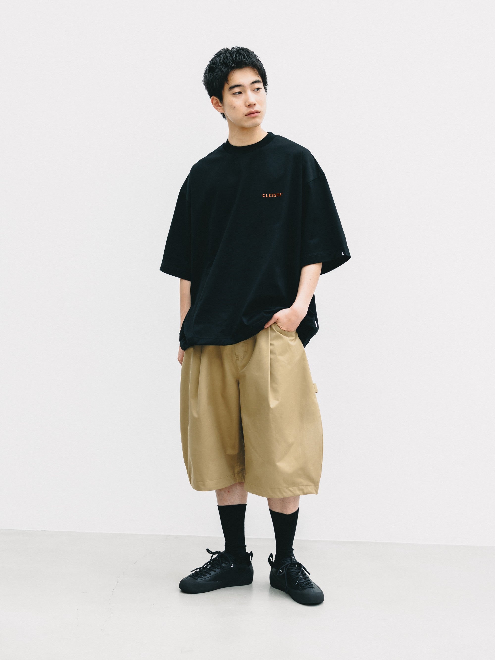 【7.8 WED 20:00- IN STOCK】+PHENIX WINDSTOPPER® BY GORE-TEX LABS TWILL CITY MASSIVE UTILITY HALF PANTS (CAMEL BEIGE)