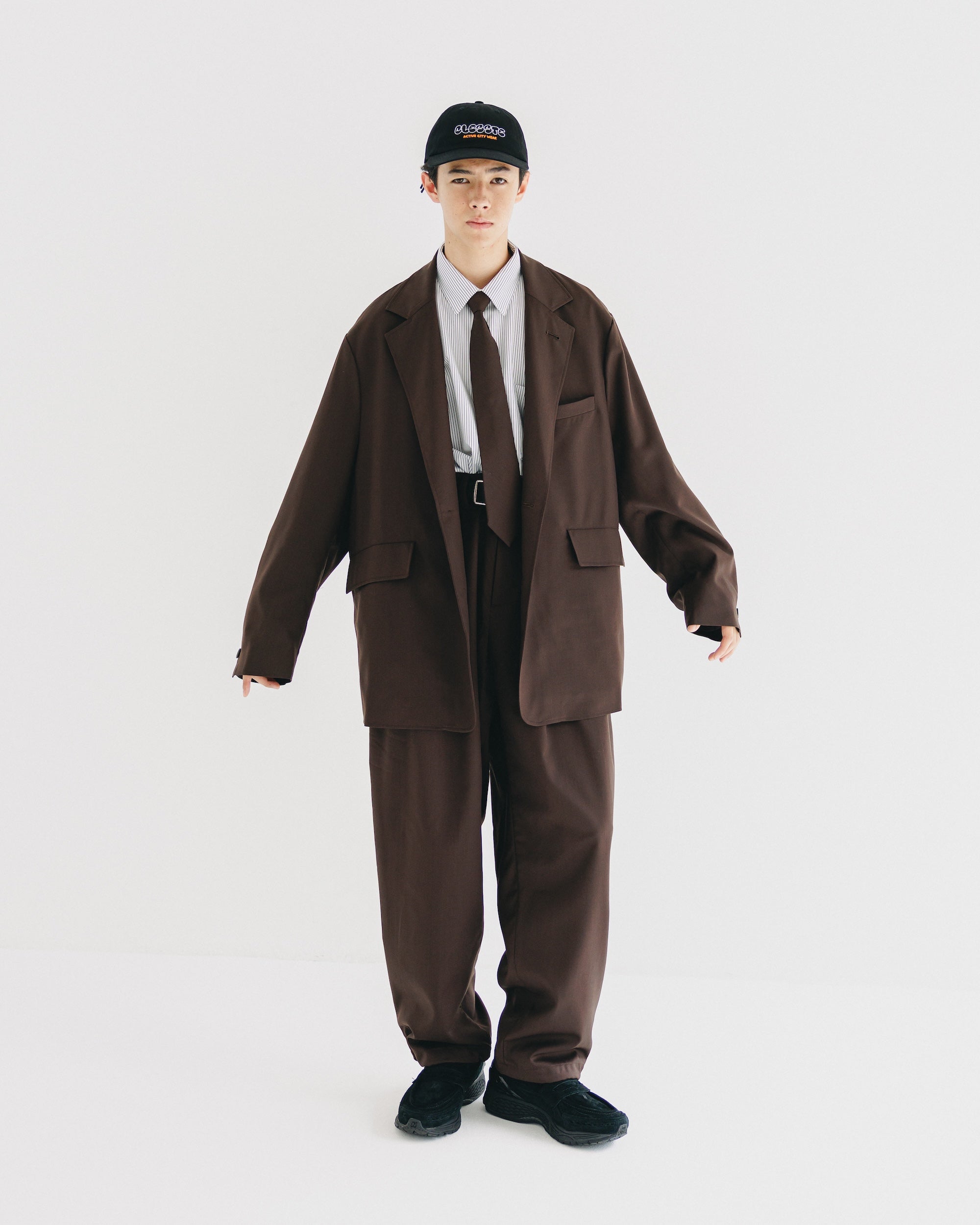 【9.6 SAT 20:00- IN STOCK】WOOL GABARDINE CITY UNIFORM TAILORED JACKET (BROWN)