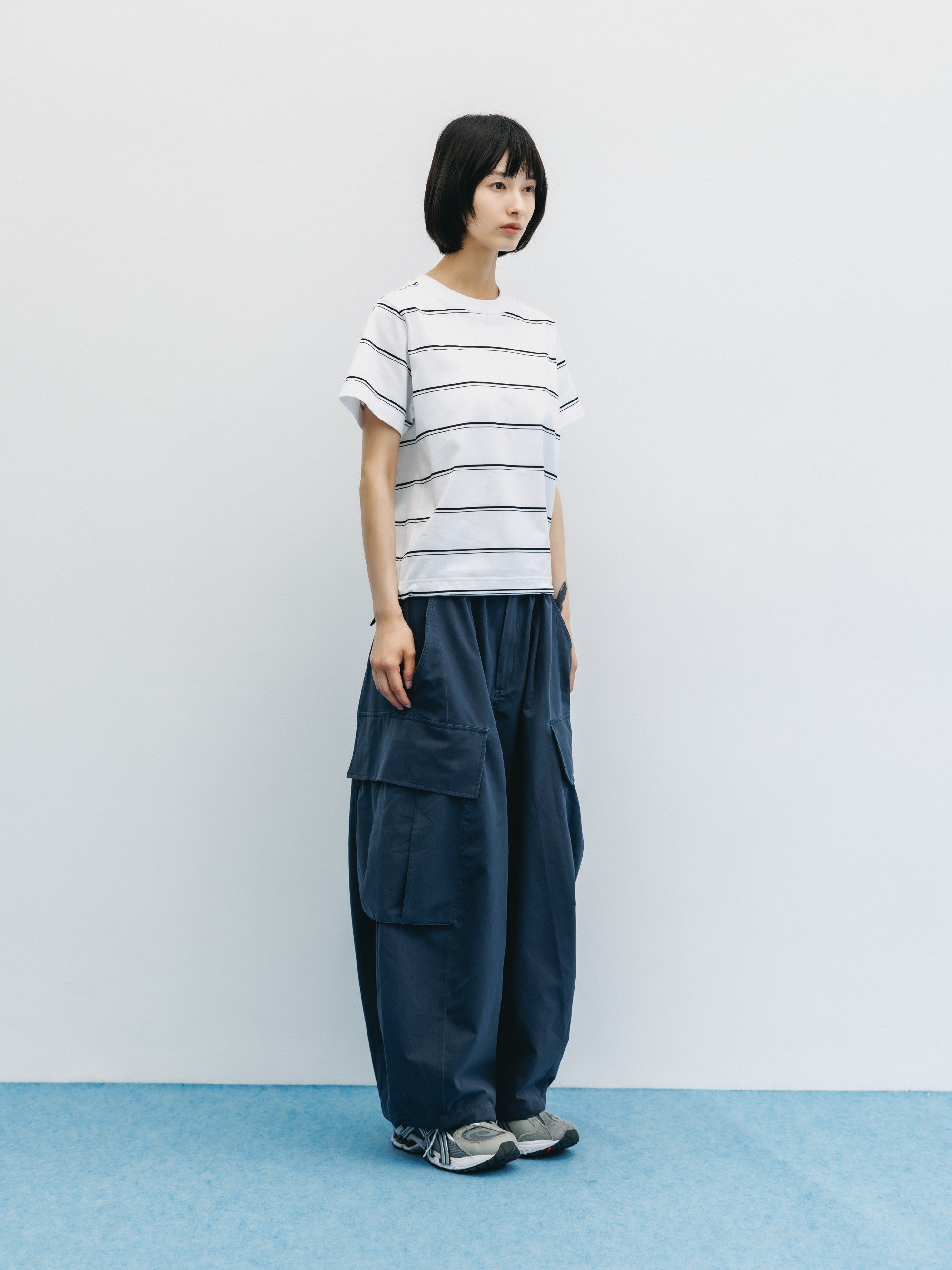THICK THIN STRIPE S/S T-SHIRT WITH DRAWSTRINGS (WHITE)