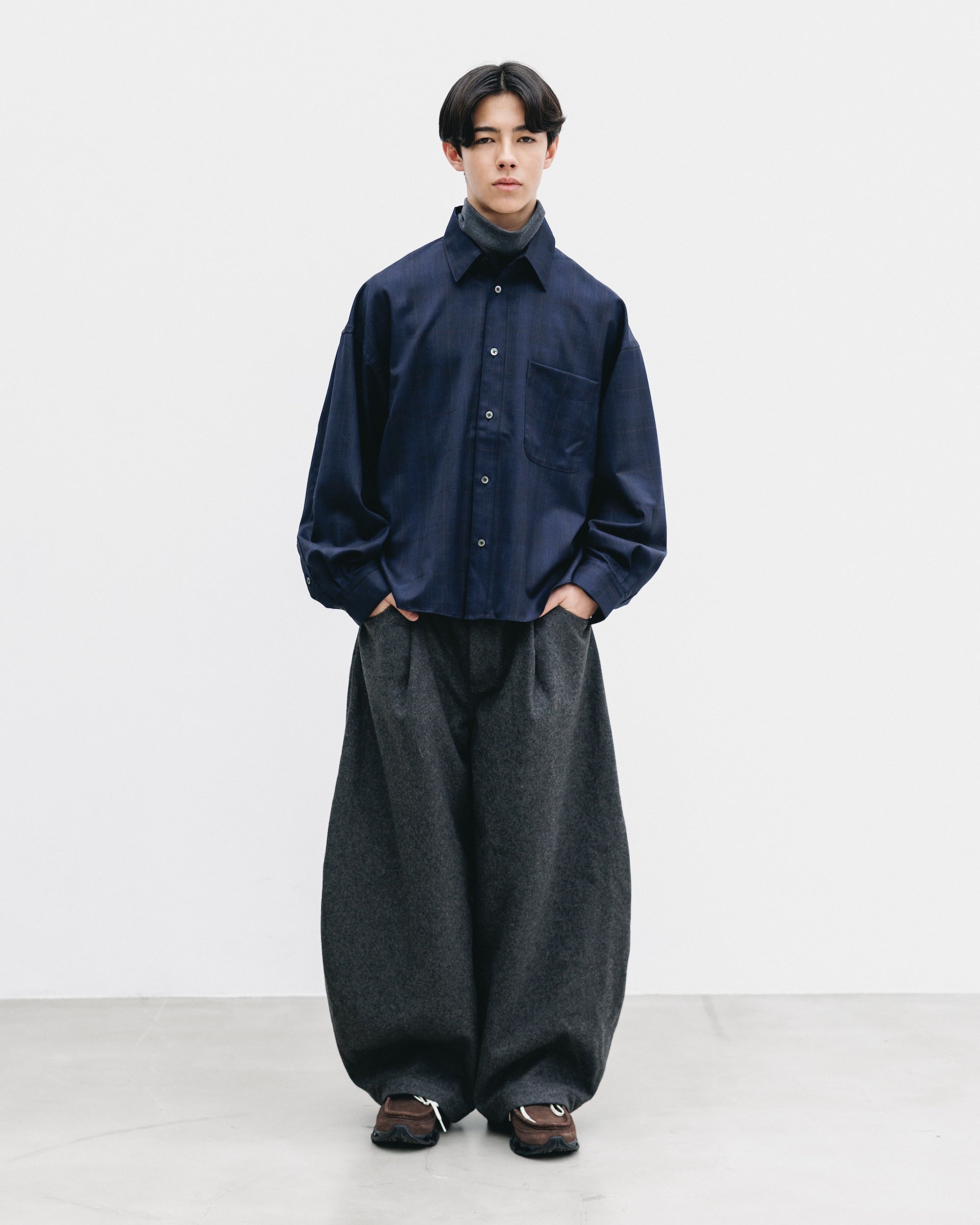 LIGHT WOOL CROPPED LENGTH EVERYDAY L/S SHIRT (GLEN CHECK(NAVY))