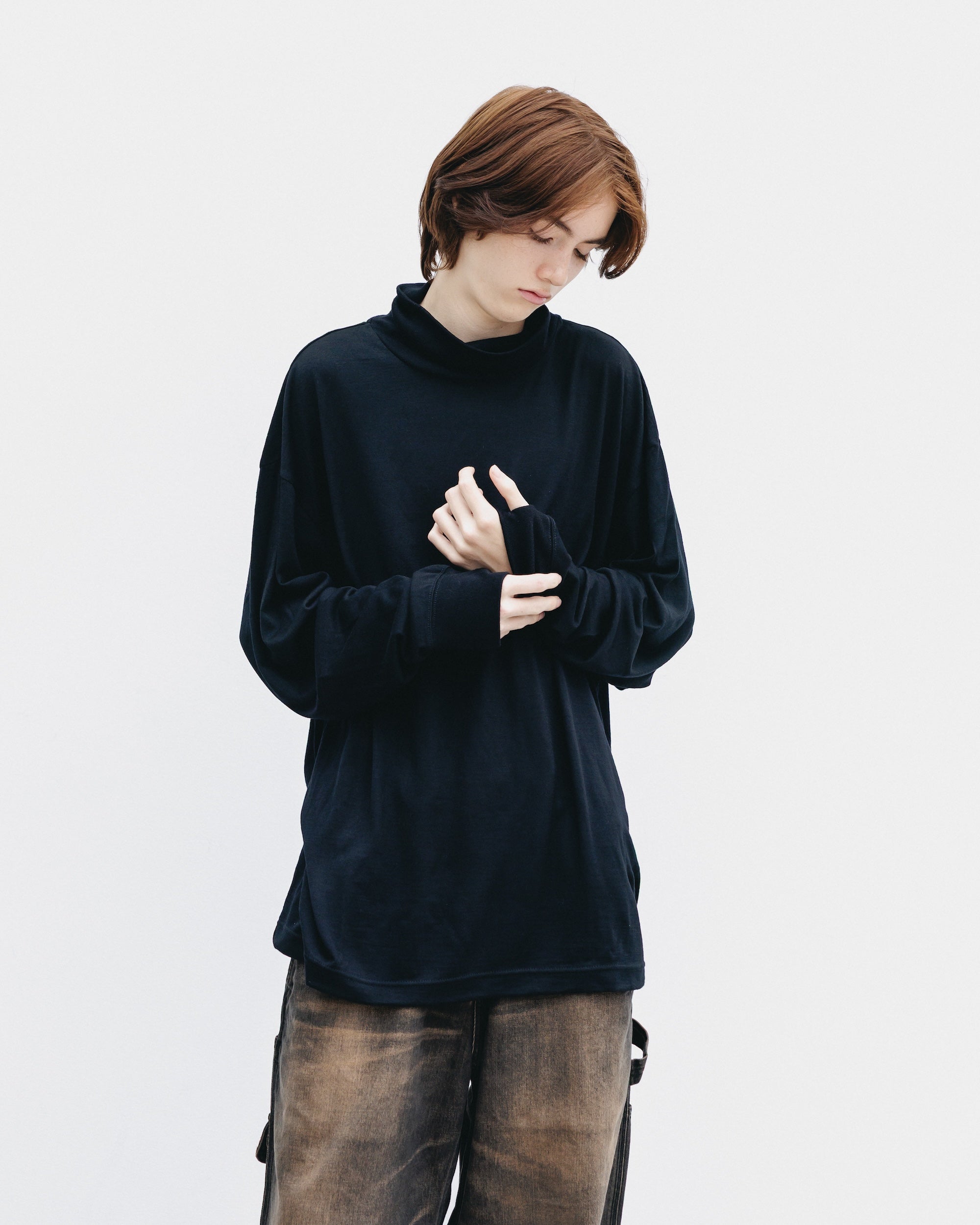 【11.12 WED 20:00- IN STOCK】WOOL L/S TURTLE NECK T-SHIRT (BLACK)