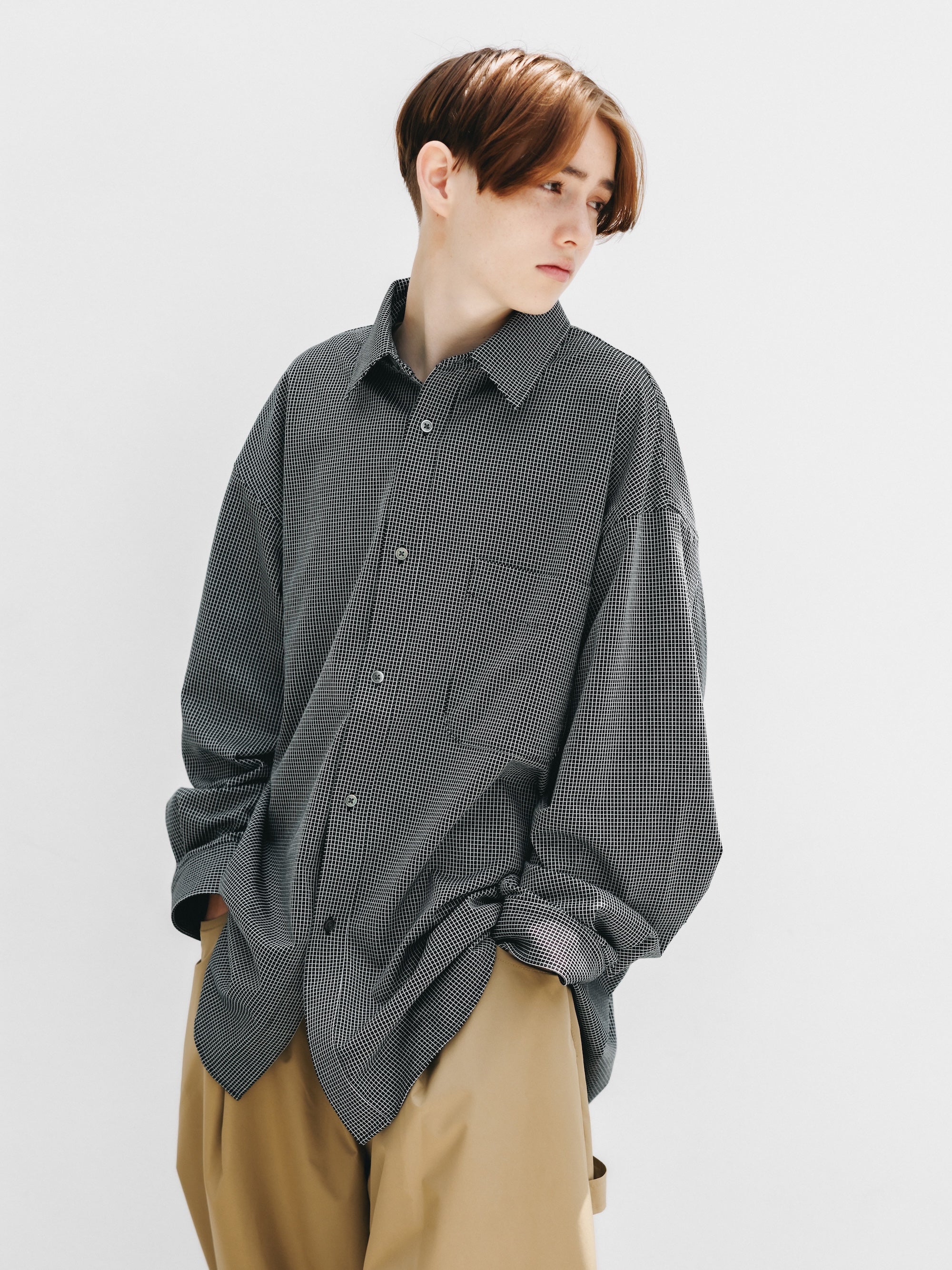 MINI GRID CHECK 36G KNIT EVERYDAY L/S SHIRT (BLACK×WHITE)