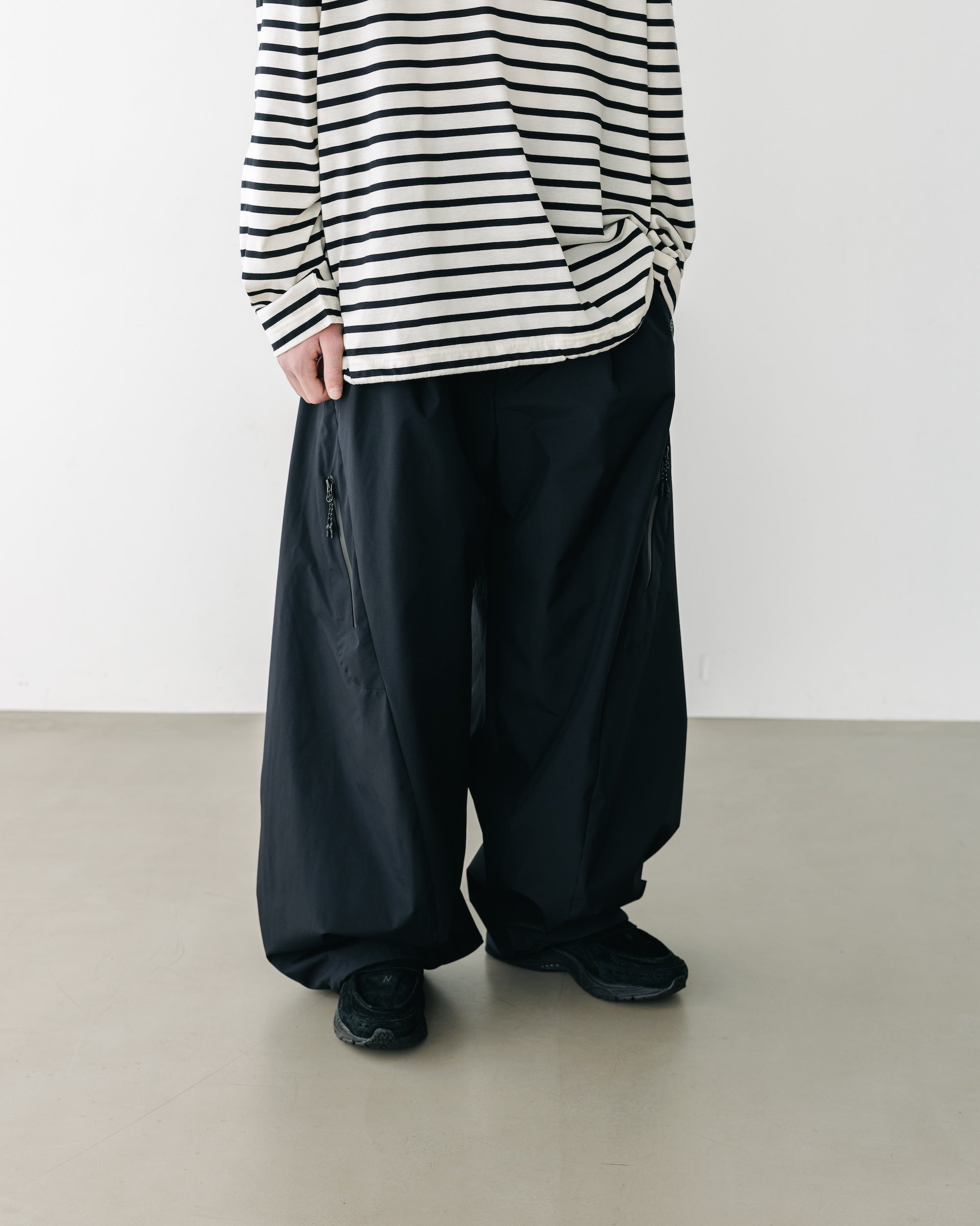 【1.10 SAT 20:00- IN STOCK】+phenix WINDSTOPPER® by GORE-TEX LABS TECH MASSIVE TWISTED PANTS (BLACK)