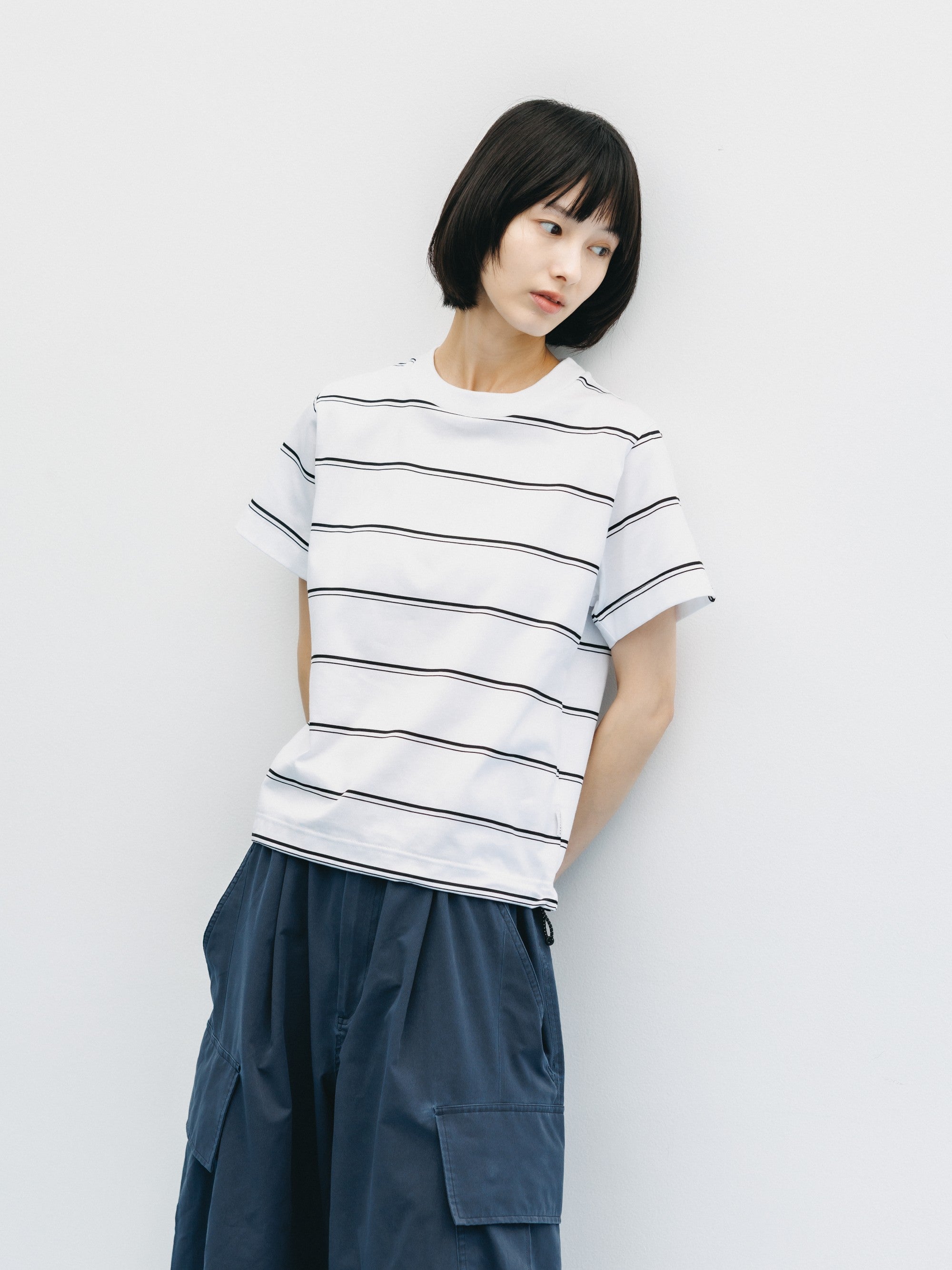 THICK THIN STRIPE S/S T-SHIRT WITH DRAWSTRINGS (WHITE)