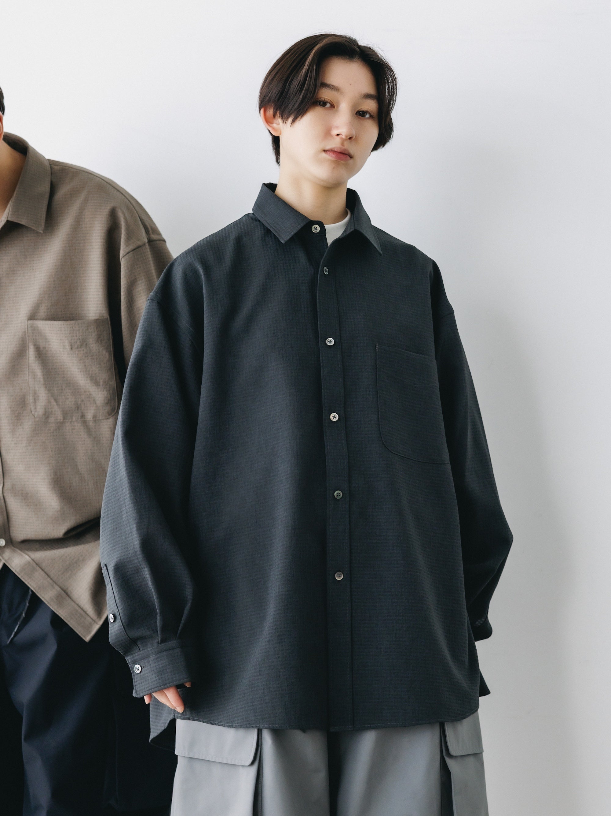 【4.29 WED 20:00-IN STOCK】SHADOW GINGHAM CHECK EVERYDAY L/S SHIRT (CHARCOAL)