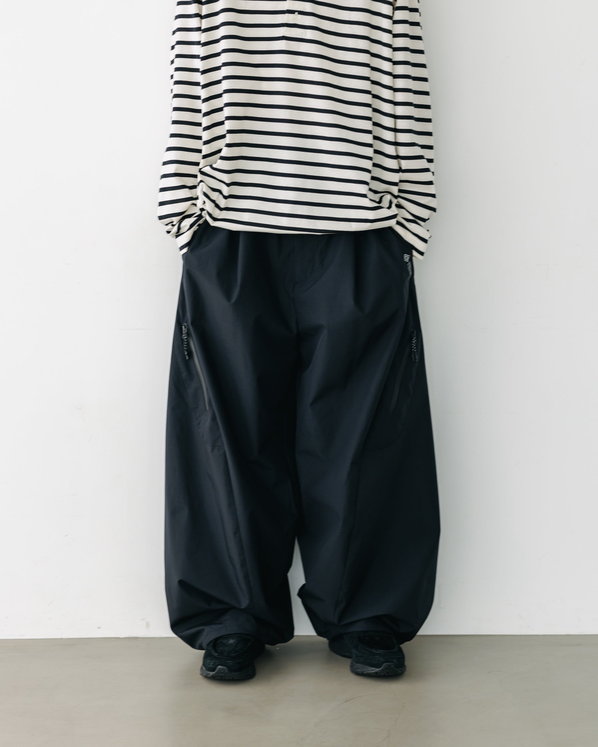 【1.10 SAT 20:00- IN STOCK】+phenix WINDSTOPPER® by GORE-TEX LABS TECH MASSIVE TWISTED PANTS (BLACK)