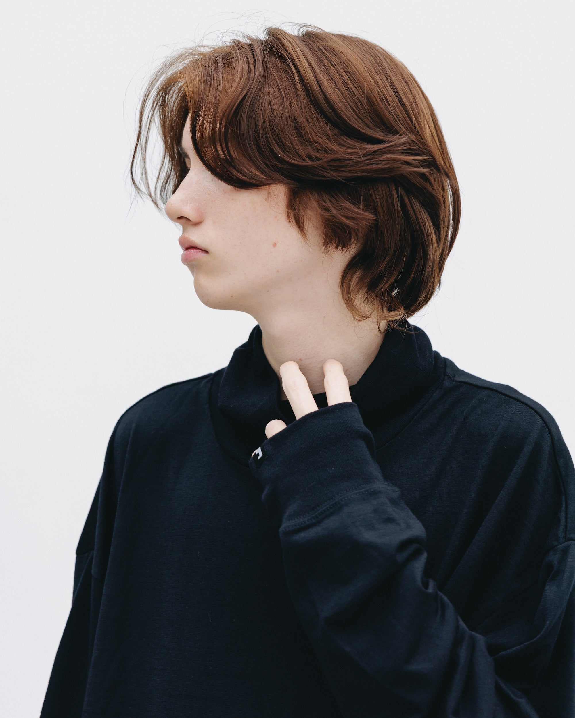 【11.12 WED 20:00- IN STOCK】WOOL L/S TURTLE NECK T-SHIRT (BLACK)