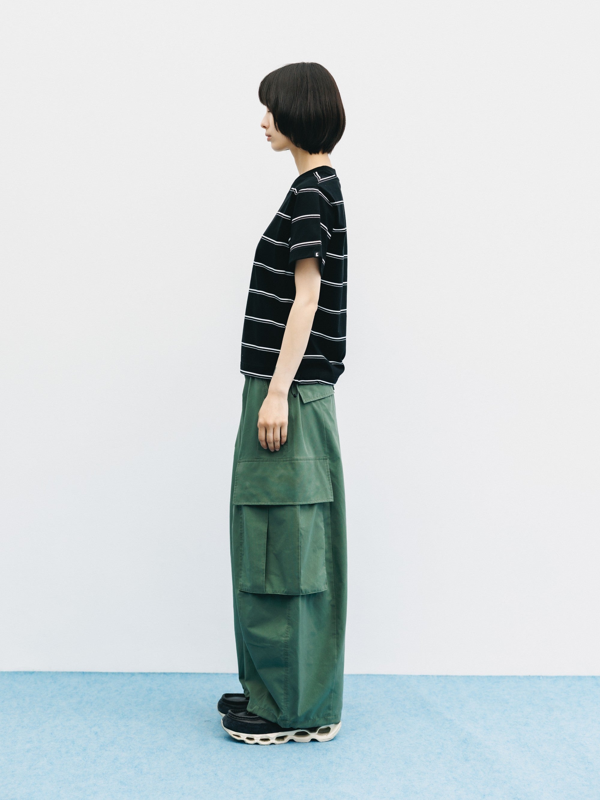 THICK THIN STRIPE S/S T-SHIRT WITH DRAWSTRINGS (BLACK)