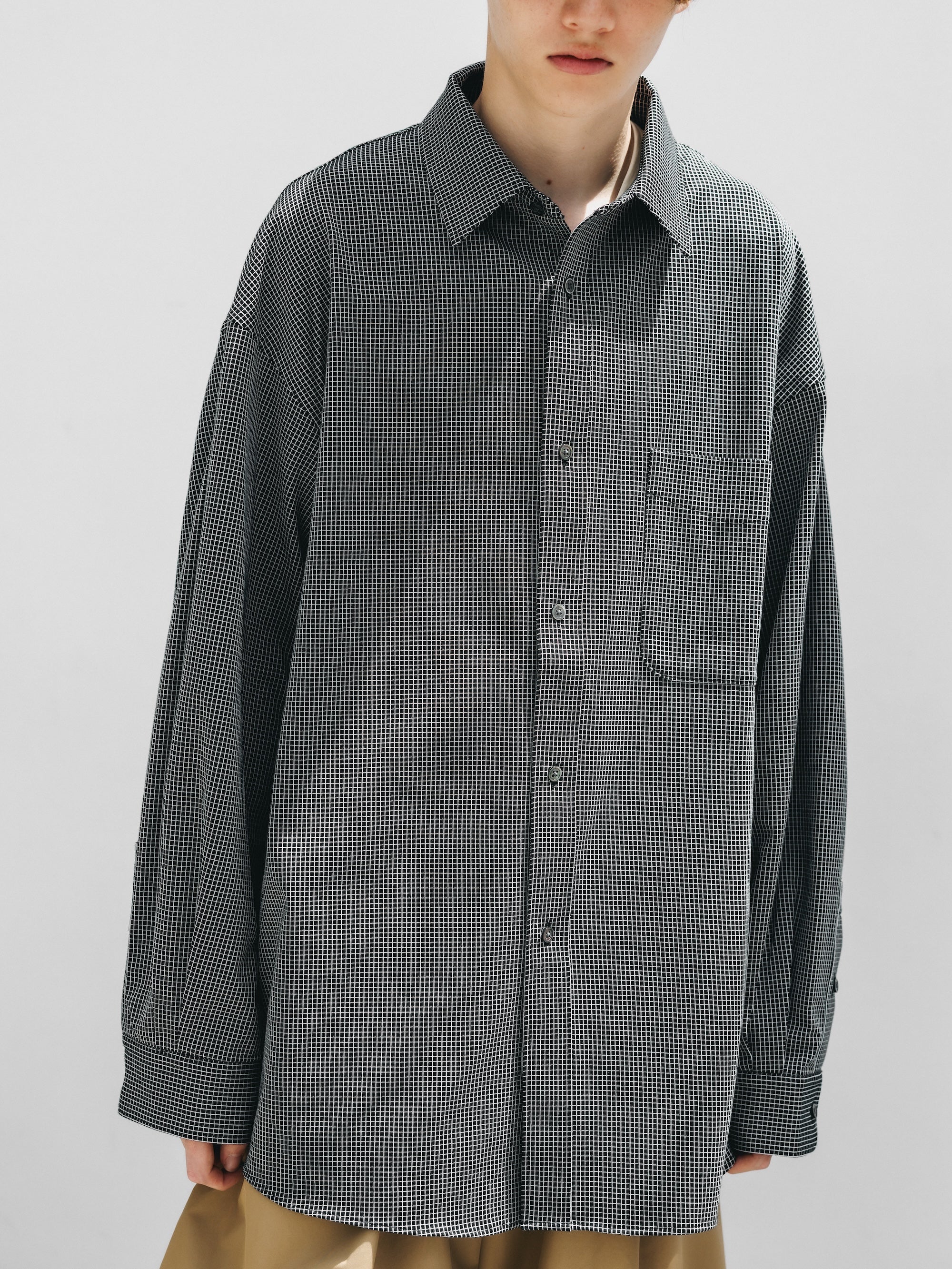 MINI GRID CHECK 36G KNIT EVERYDAY L/S SHIRT (BLACK×WHITE)