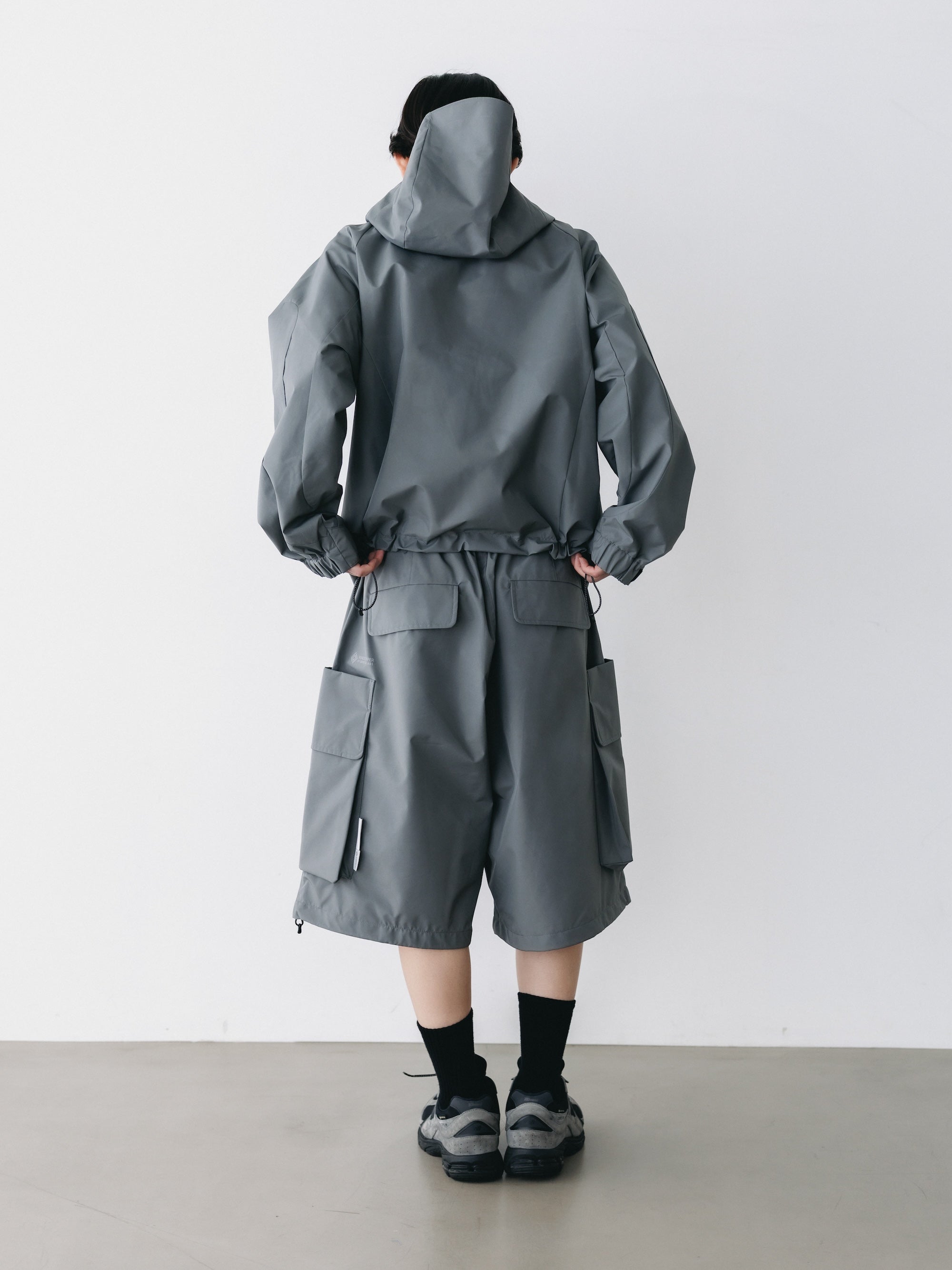+phenix WINDSTOPPER® by GORE-TEX LABS CITY MOUNTAIN JACKET (CHARCOAL GRAY)