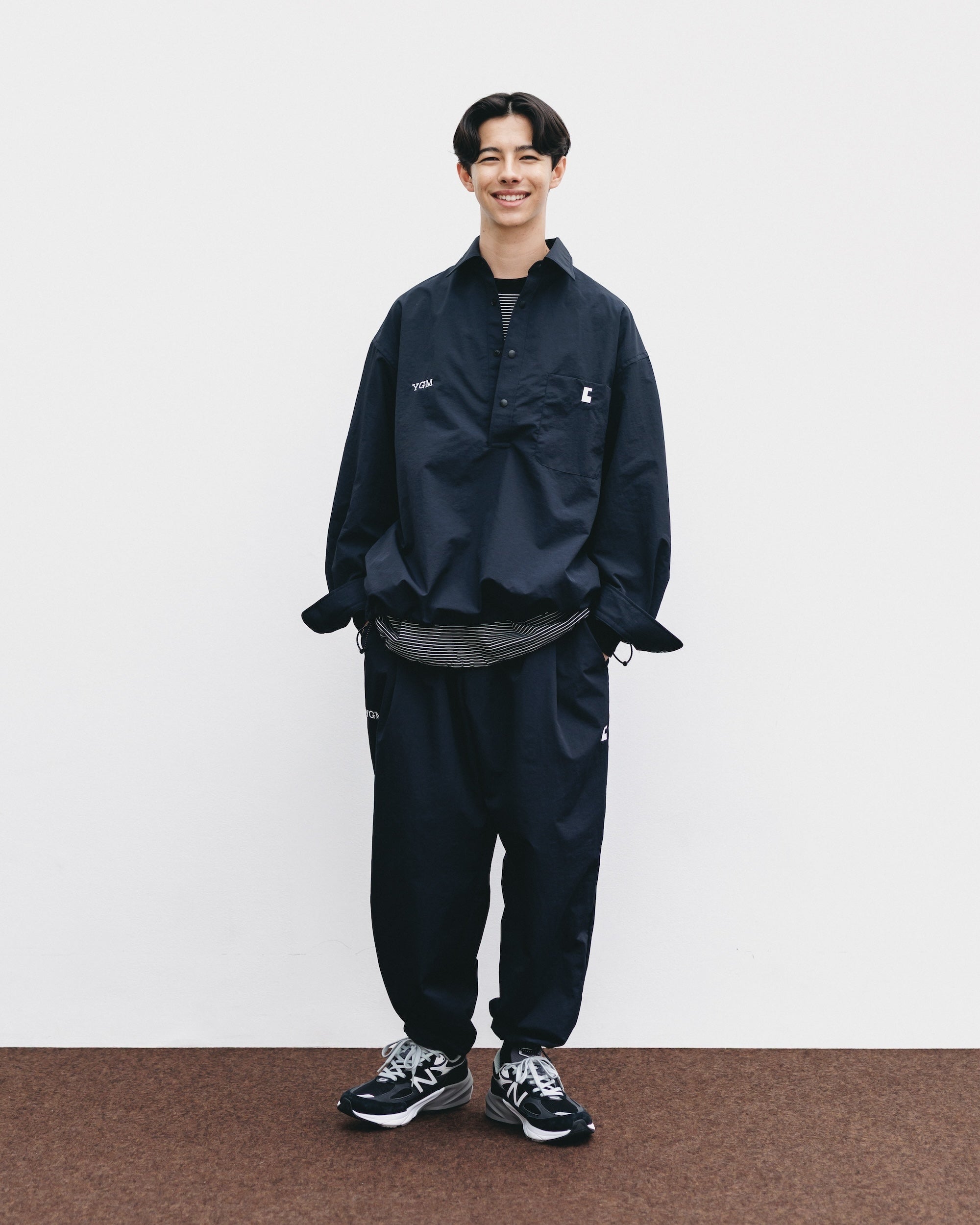 【10.15 WED 20:00- IN STOCK】WATER REPELLENT NYLON CITY UNIFORM L/S PULLOVER SHIRT FOR YGM (BLACK×WHITE)