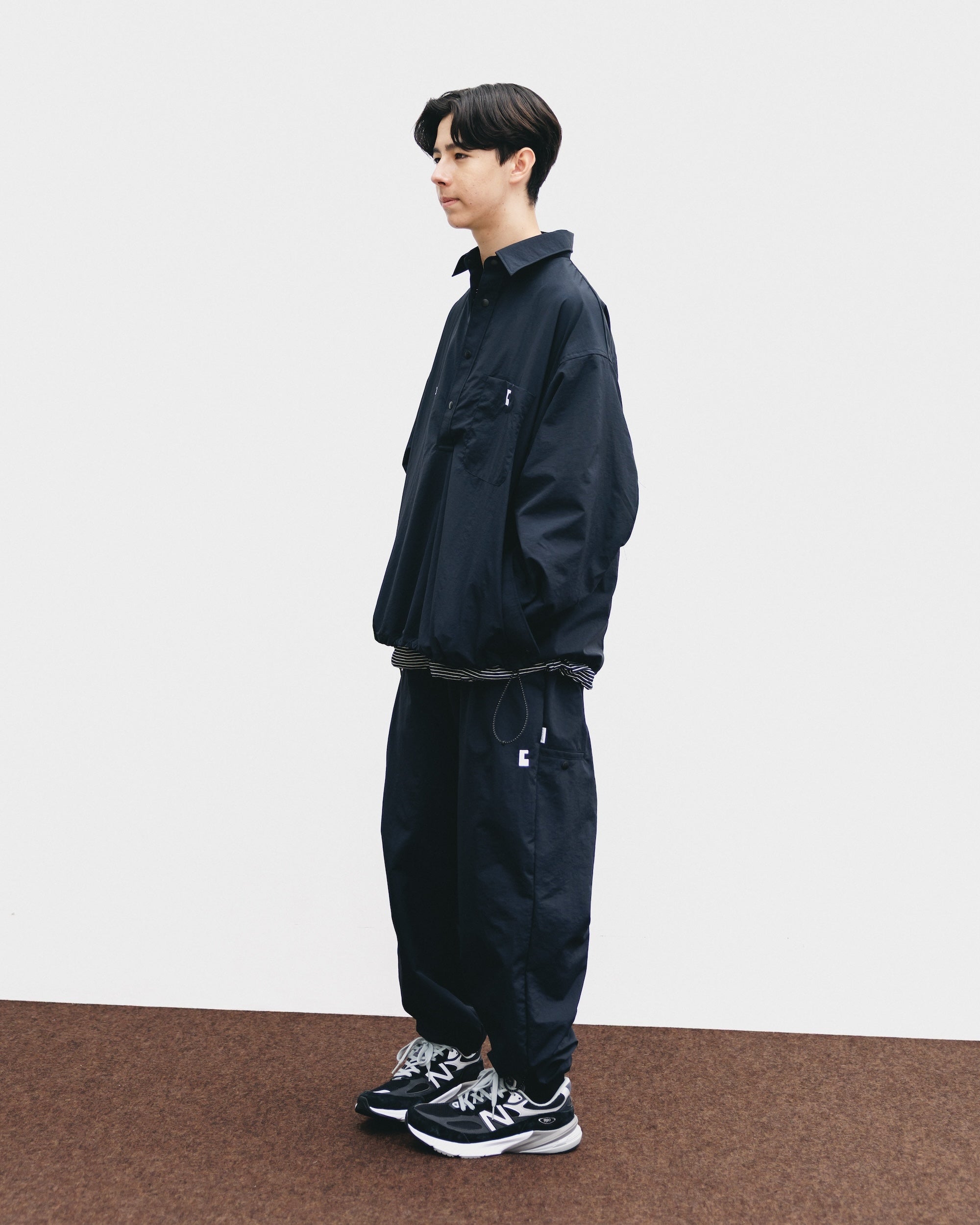 【10.15 WED 20:00- IN STOCK】WATER REPELLENT NYLON CITY UNIFORM L/S PULLOVER SHIRT FOR YGM (BLACK×WHITE)