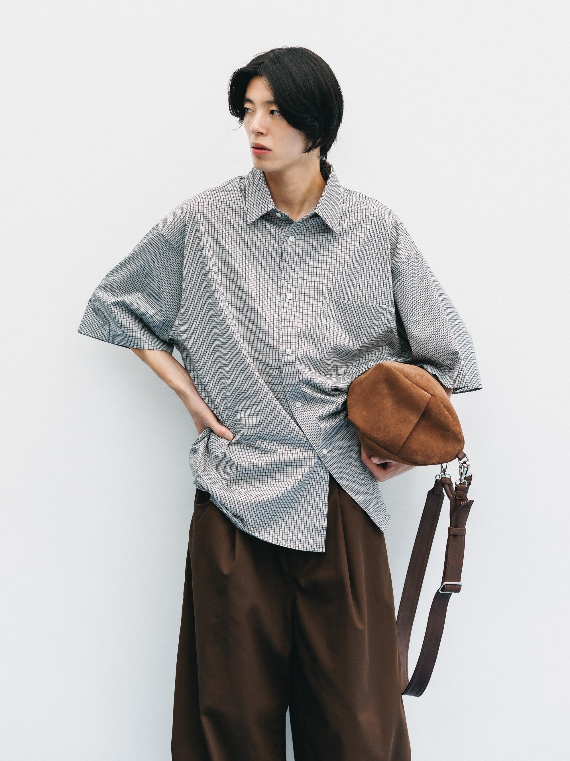 SUEDE DAYOFF BAG (BROWN)