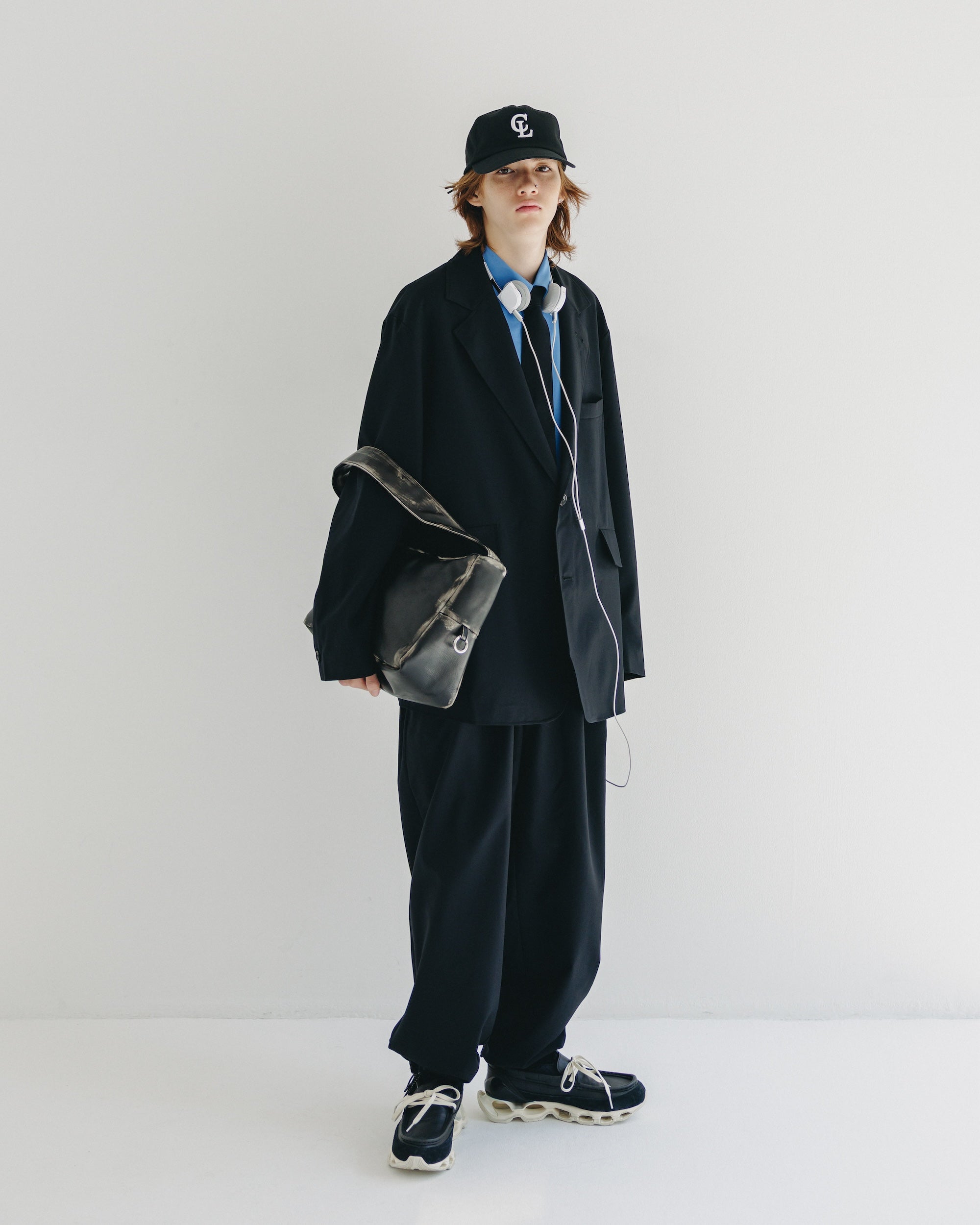 【9.6 SAT 20:00- IN STOCK】WOOL GABARDINE CITY UNIFORM TAILORED JACKET (BLACK)