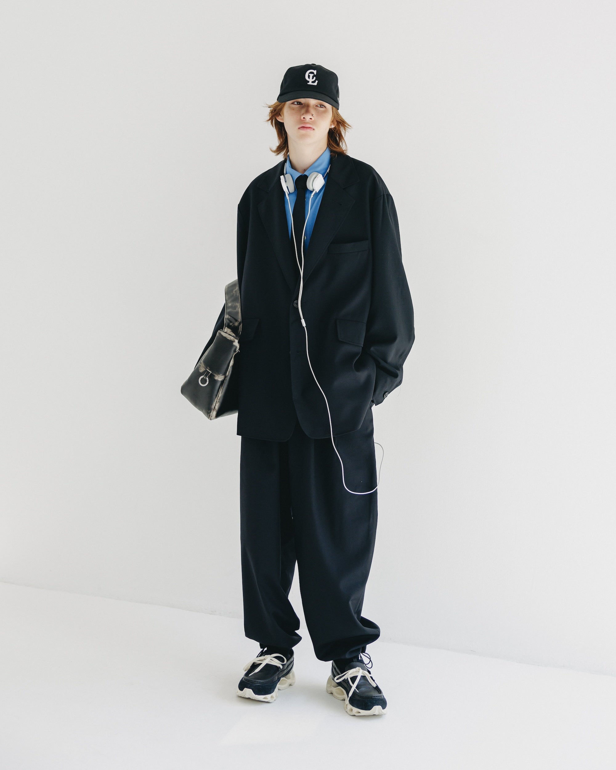 【9.6 SAT 20:00- IN STOCK】WOOL GABARDINE CITY UNIFORM TAILORED JACKET (BLACK)