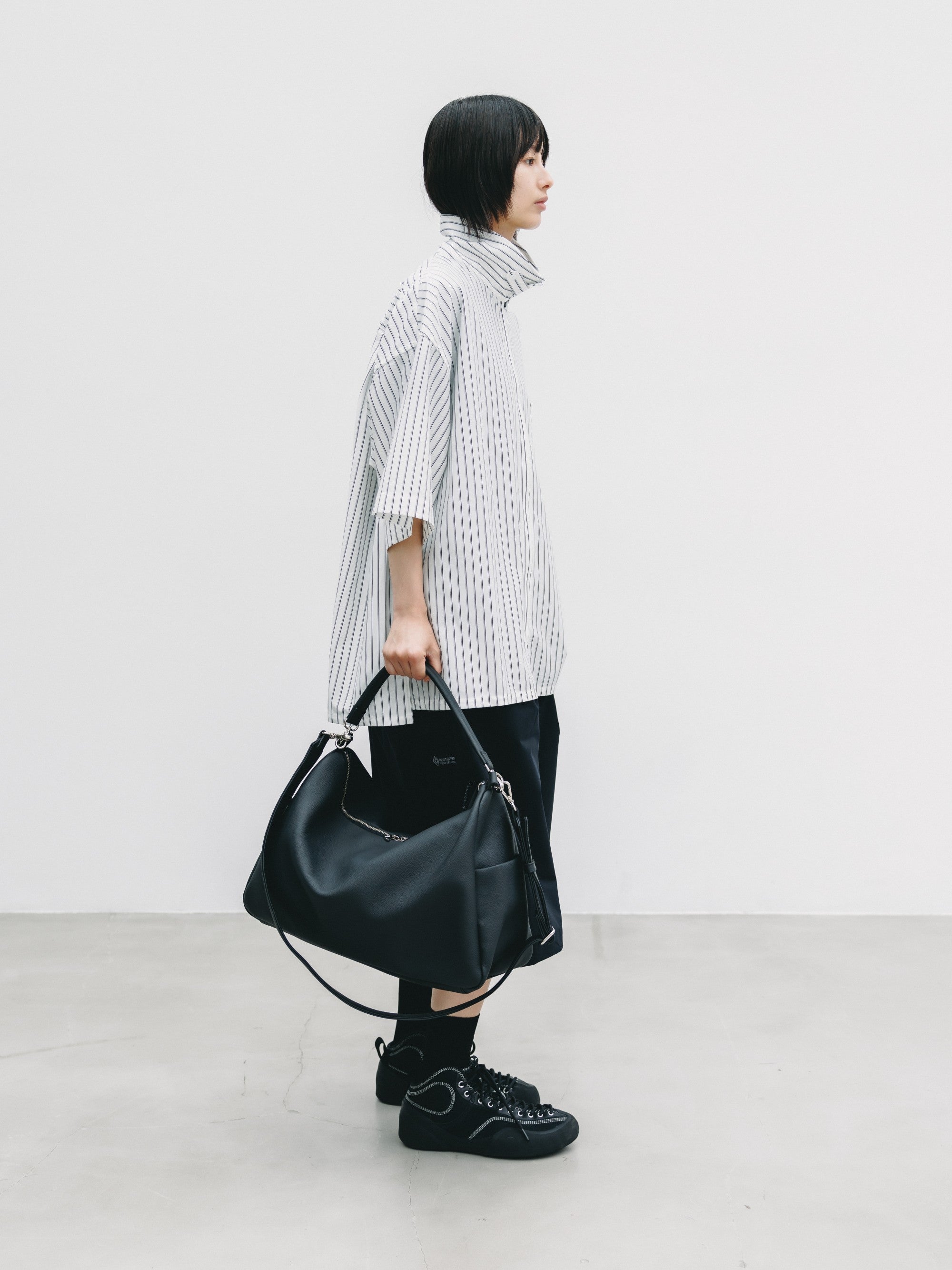 【8.15 SAT 20:00- IN STOCK】GRAIN LEATHER DAYOFF BAG LARGE