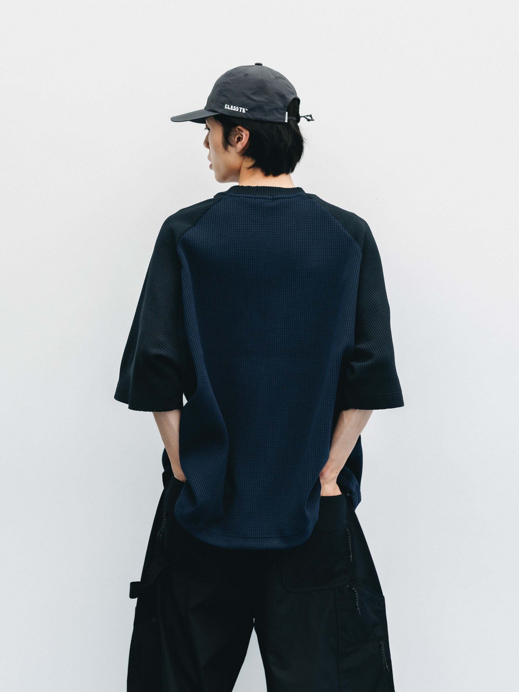【6.3 WED 20:00- IN STOCK】CITY LIGHT THERMAL RAGLAN S/S T-SHIRT WITH DRAWSTRINGS (NAVY×BLACK)