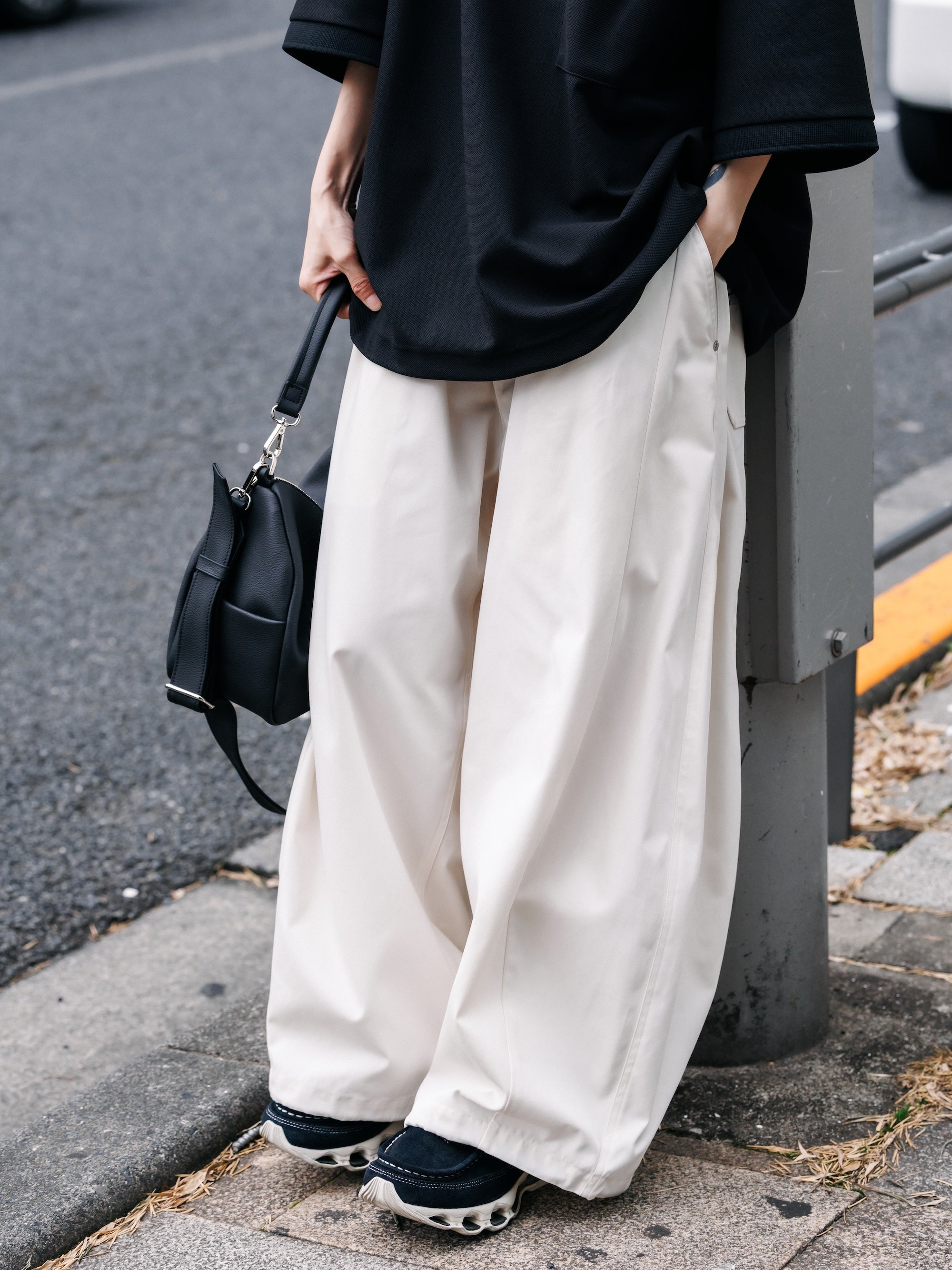【7.11 SAT 20:00- IN STOCK】T/C GABARDINE CITY WIDE PANTS (IVORY)