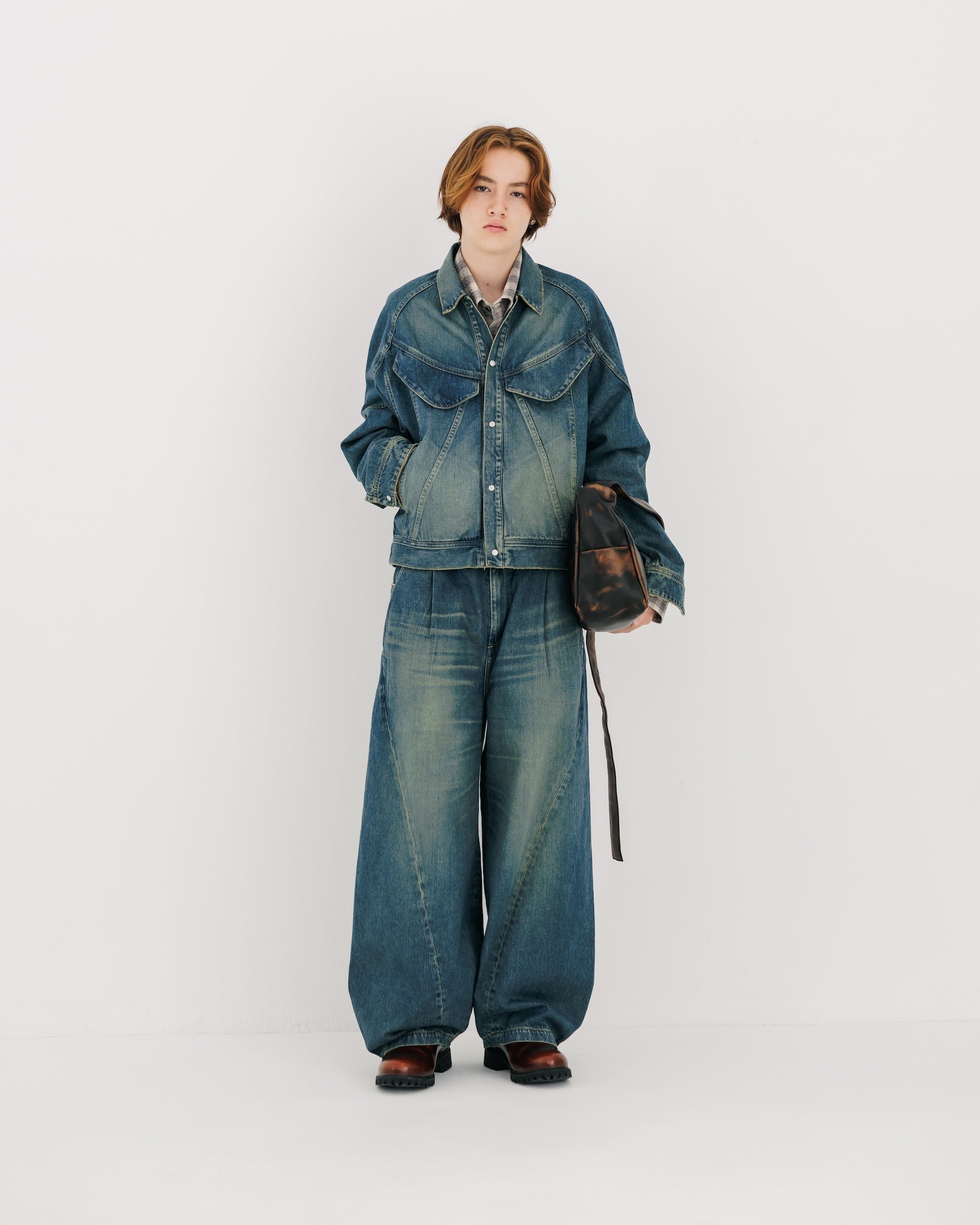 VINTAGE DYED SELVEDGE DENIM MASSIVE TWISTED PANTS (VINTAGE INDIGO)