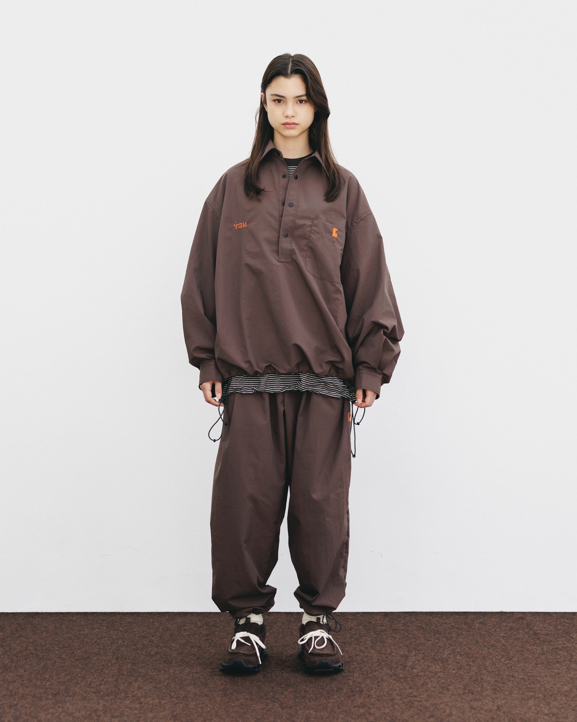 【10.15 WED 20:00- IN STOCK】WATER REPELLENT NYLON CITY UNIFORM L/S PULLOVER SHIRT FOR YGM (BROWN×ORANGE)