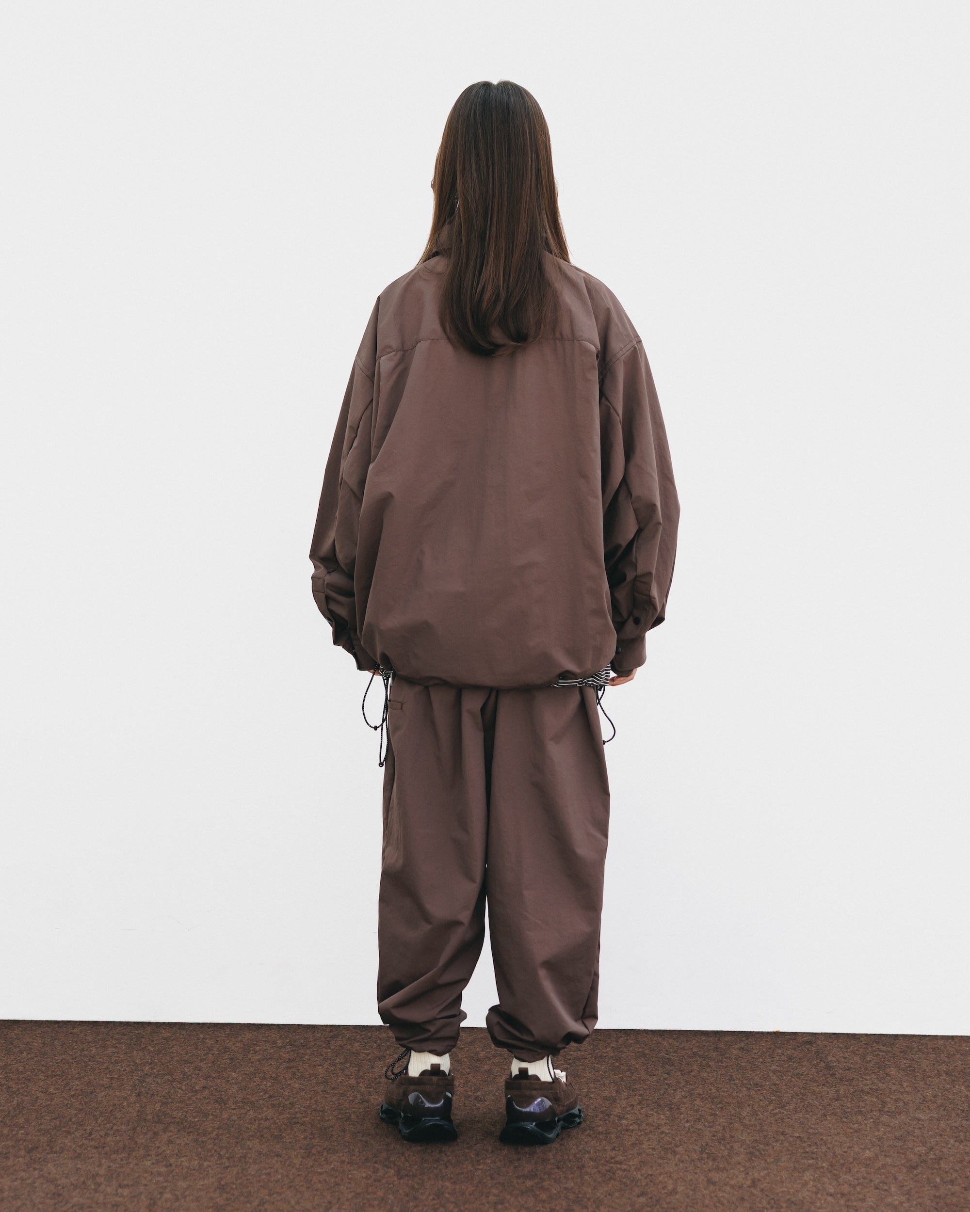 【10.15 WED 20:00- IN STOCK】WATER REPELLENT NYLON CITY UNIFORM WIDE TAPERED PANTS FOR YGM (BROWN×ORANGE)