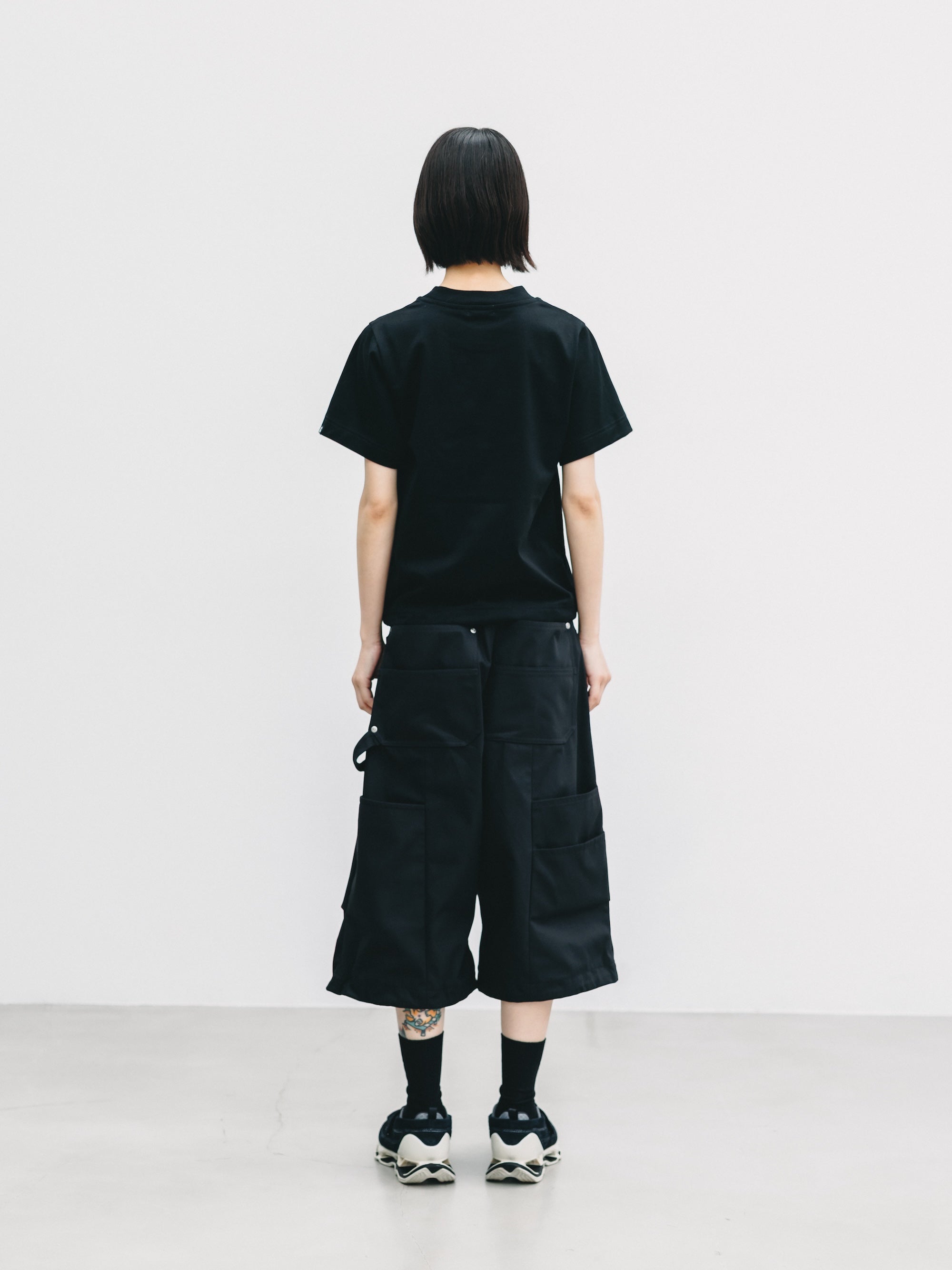 T/C GABARDINE CITY MASSIVE UTILITY CROPPED PANTS (BLACK)