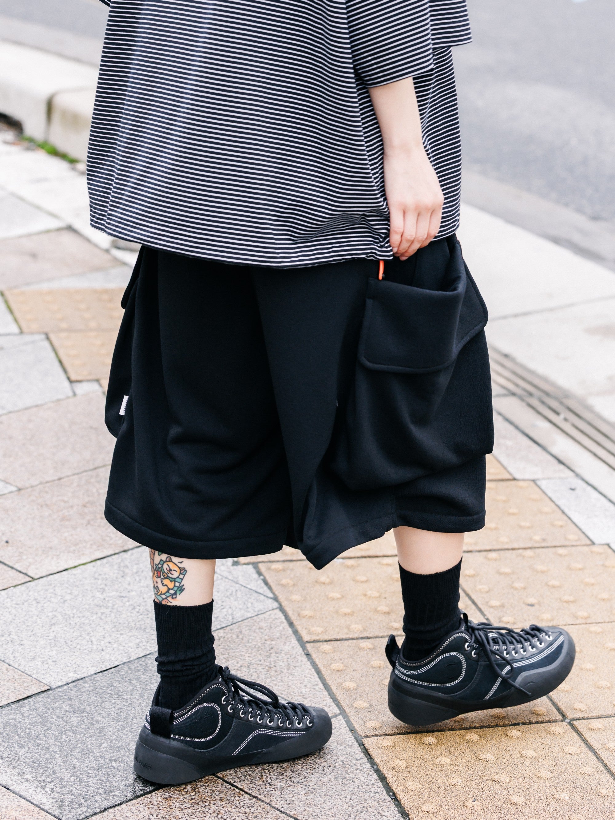 【7.15 WED 20:00- IN STOCK】CITY MILITARY SWEAT HALF PANTS 001 (BLACK)