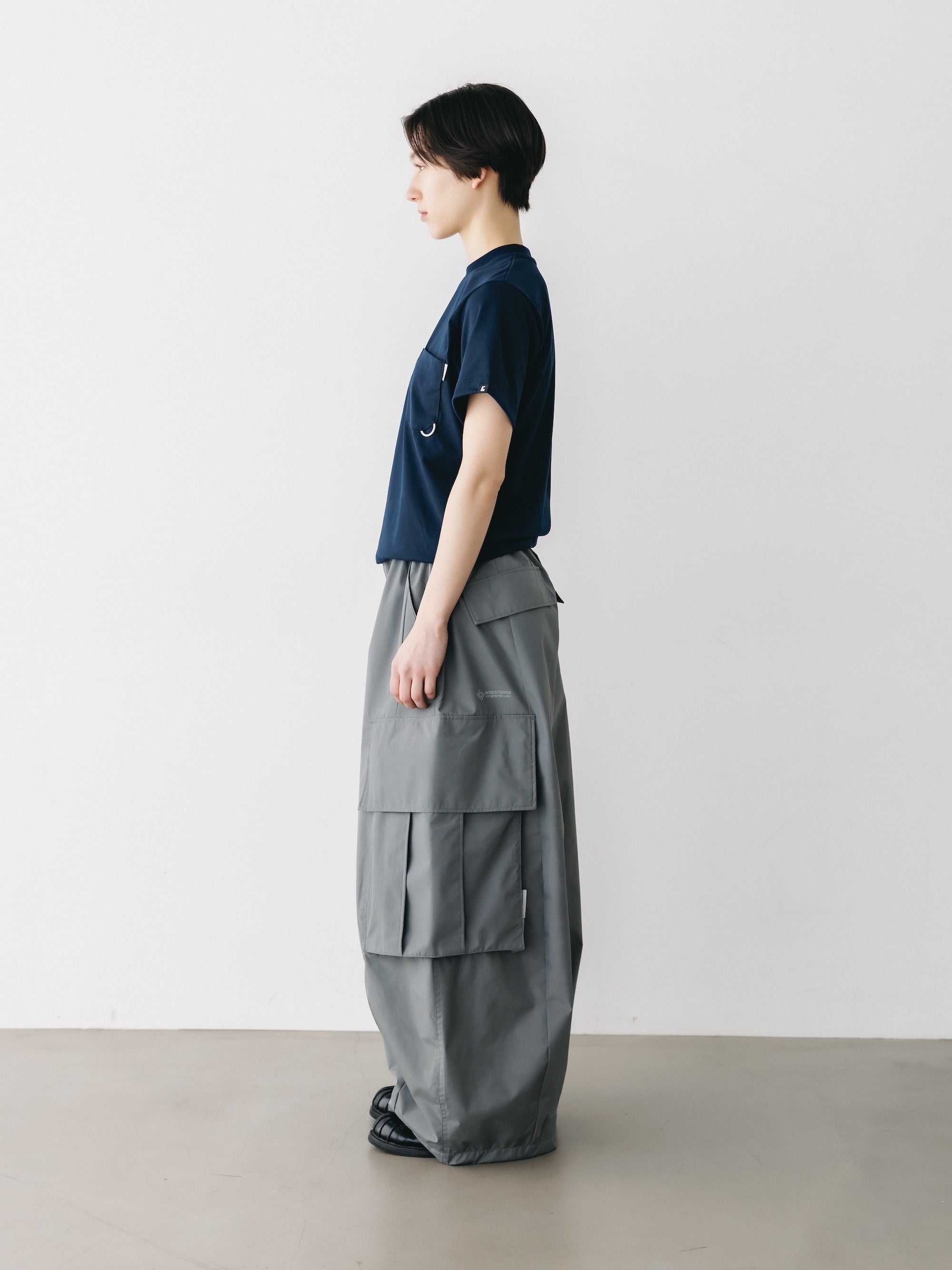 +phenix WINDSTOPPER® by GORE-TEX LABS CITY MEGA POCKET BALLOON CARGO PANTS (CHARCOAL GRAY)