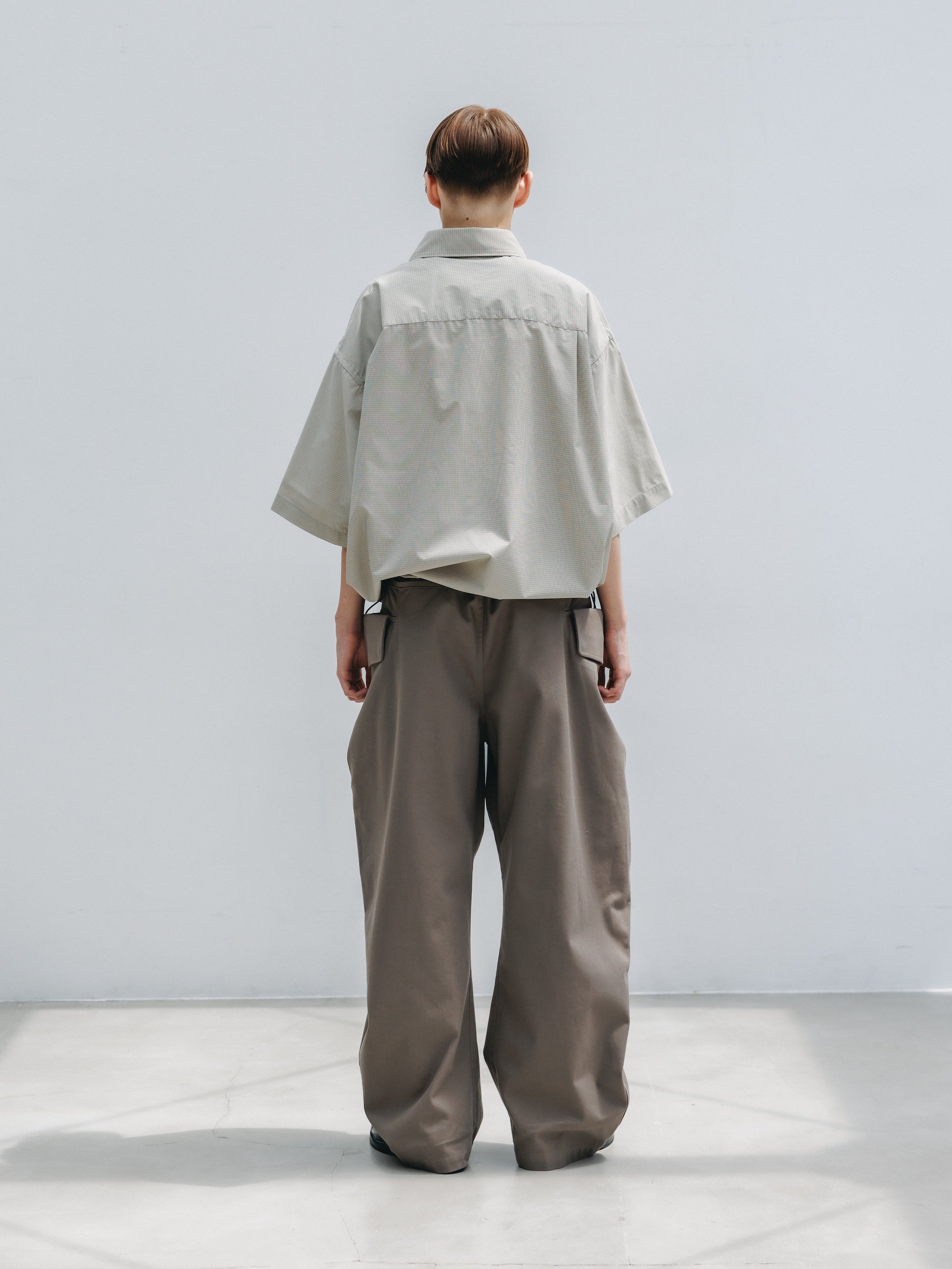 【4.25 SAT 20:00- IN STOCK】SIDE FLAP CURVE PANTS (MOCHA)