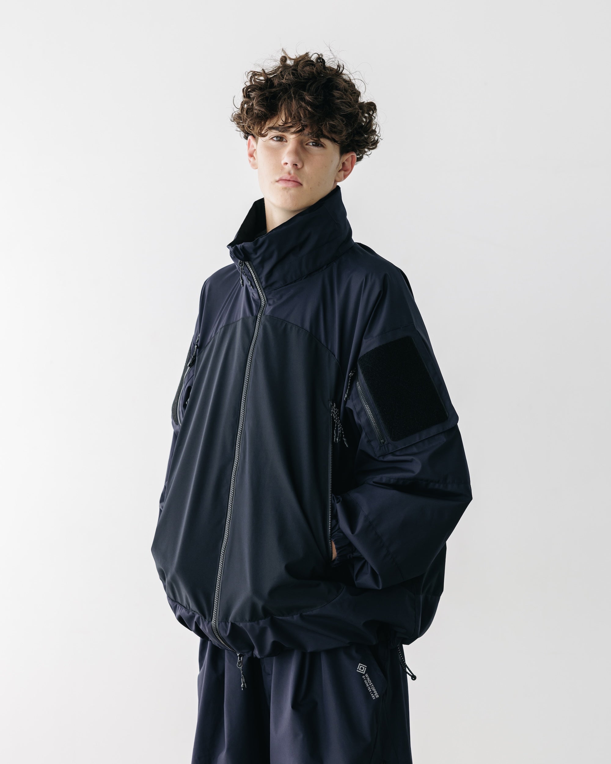 【9.17 WED 20:00- IN STOCK】+phenix WINDSTOPPER® by GORE-TEX LABS CITY MILITARY JACKET (NAVY×BLACK)