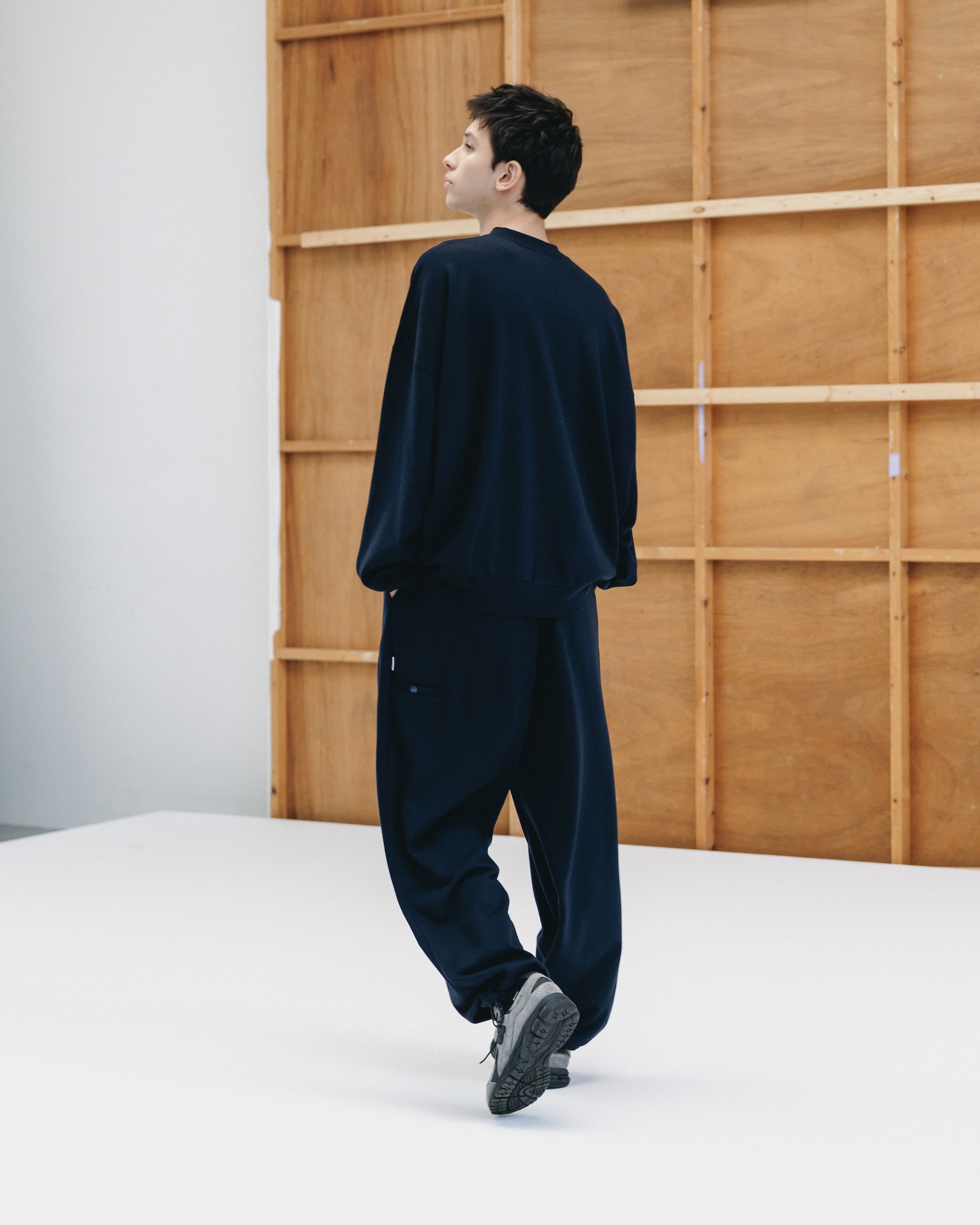 WOOL SWEAT WIDE TAPERED PANTS (NAVY)
