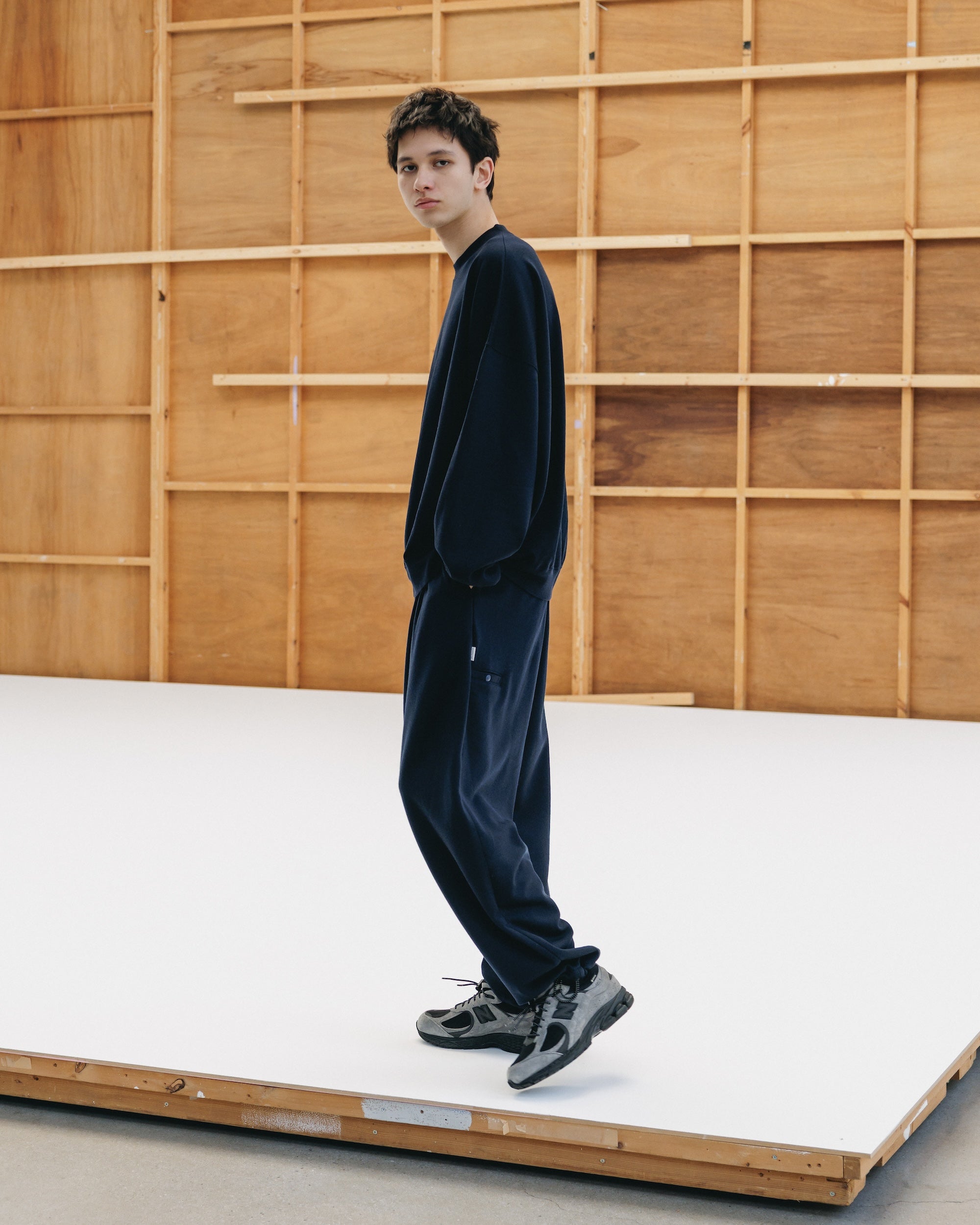 WOOL SWEAT WIDE TAPERED PANTS (NAVY)