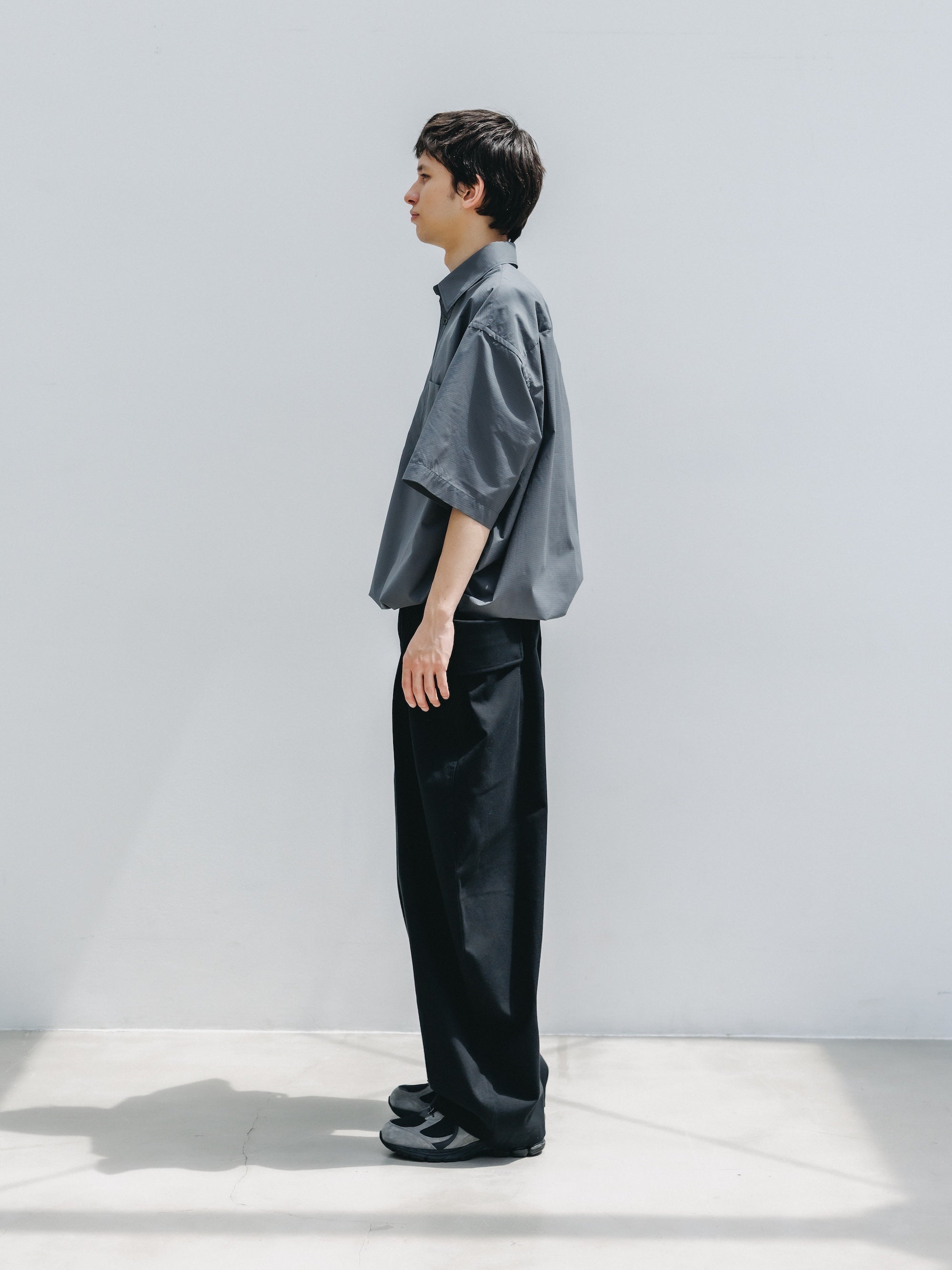 SIDE FLAP CURVE PANTS (BLACK)