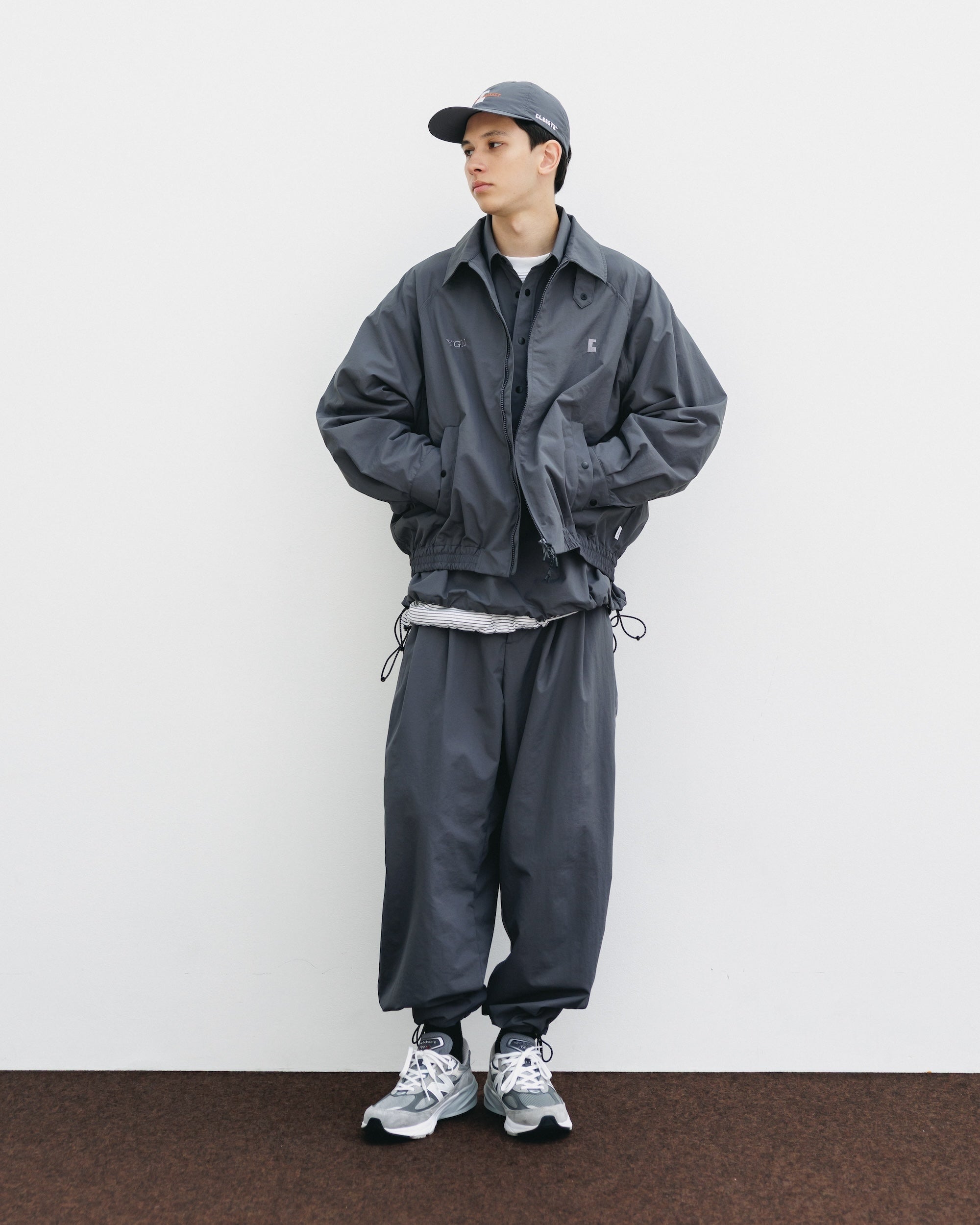 【10.15 WED 20:00- IN STOCK】WATER REPELLENT NYLON CITY UNIFORM WIDE TAPERED PANTS FOR YGM (GRAY×GRAY)