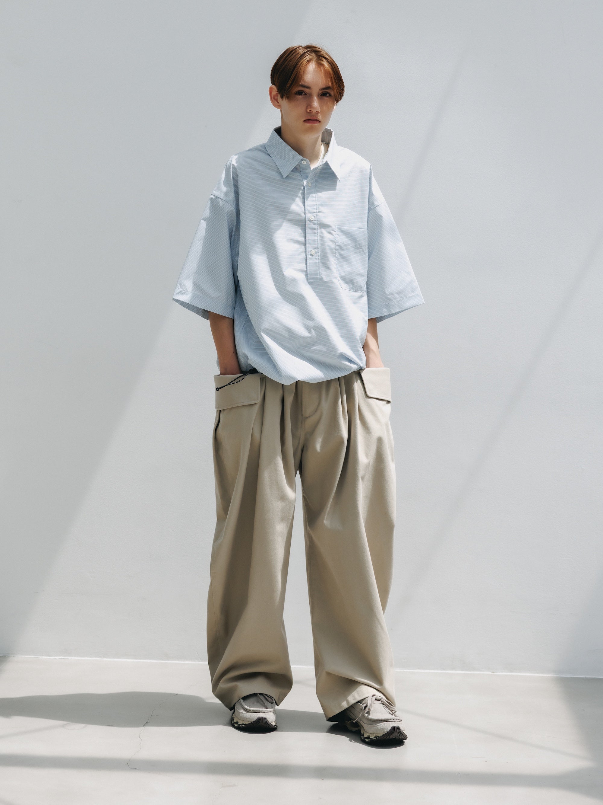 SIDE FLAP CURVE PANTS (BEIGE)