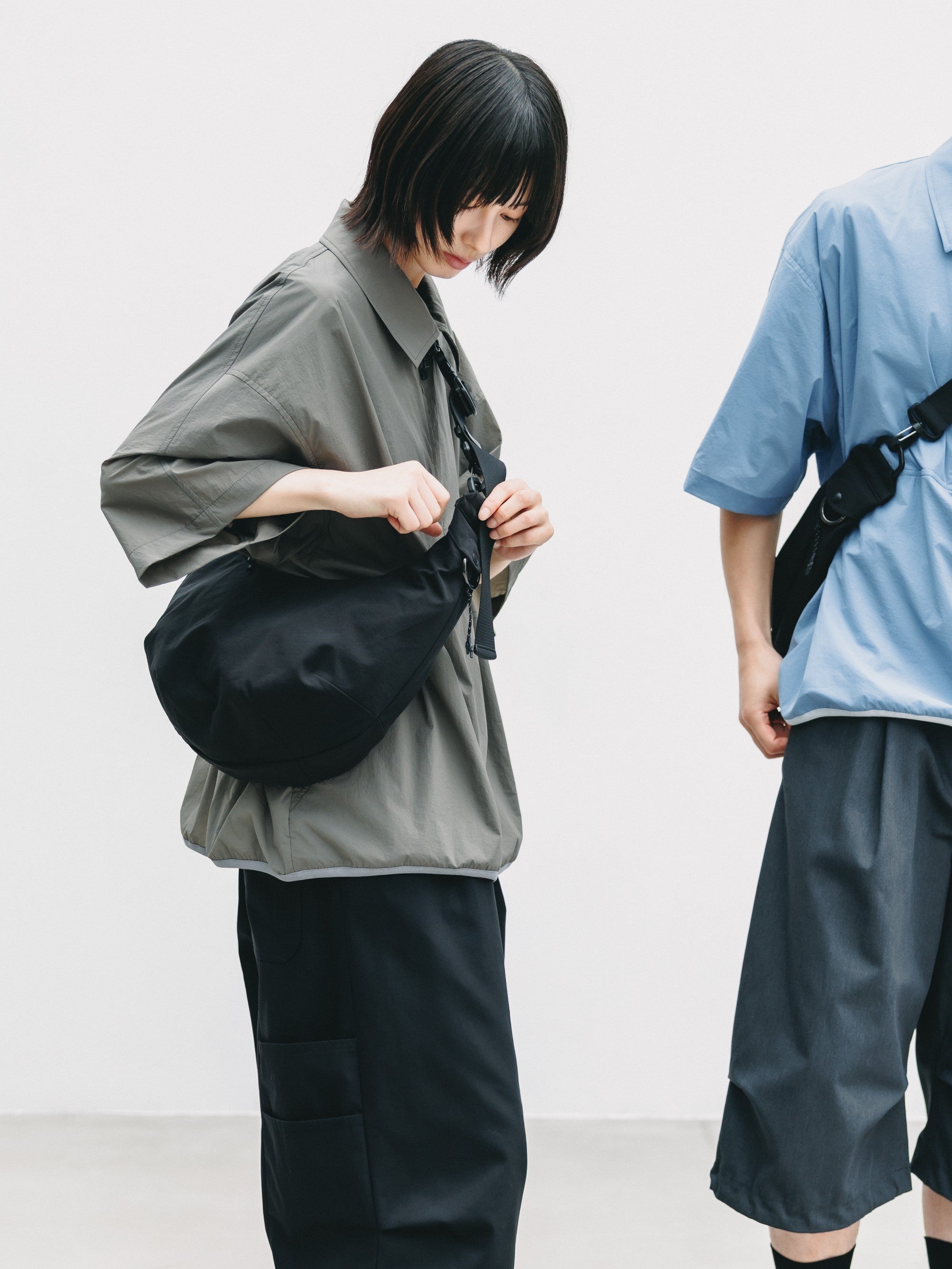 【6.27 SAT 20:00- IN STOCK】 SOFT SHELL 2WAY SYSTEM SHOULDER BAG