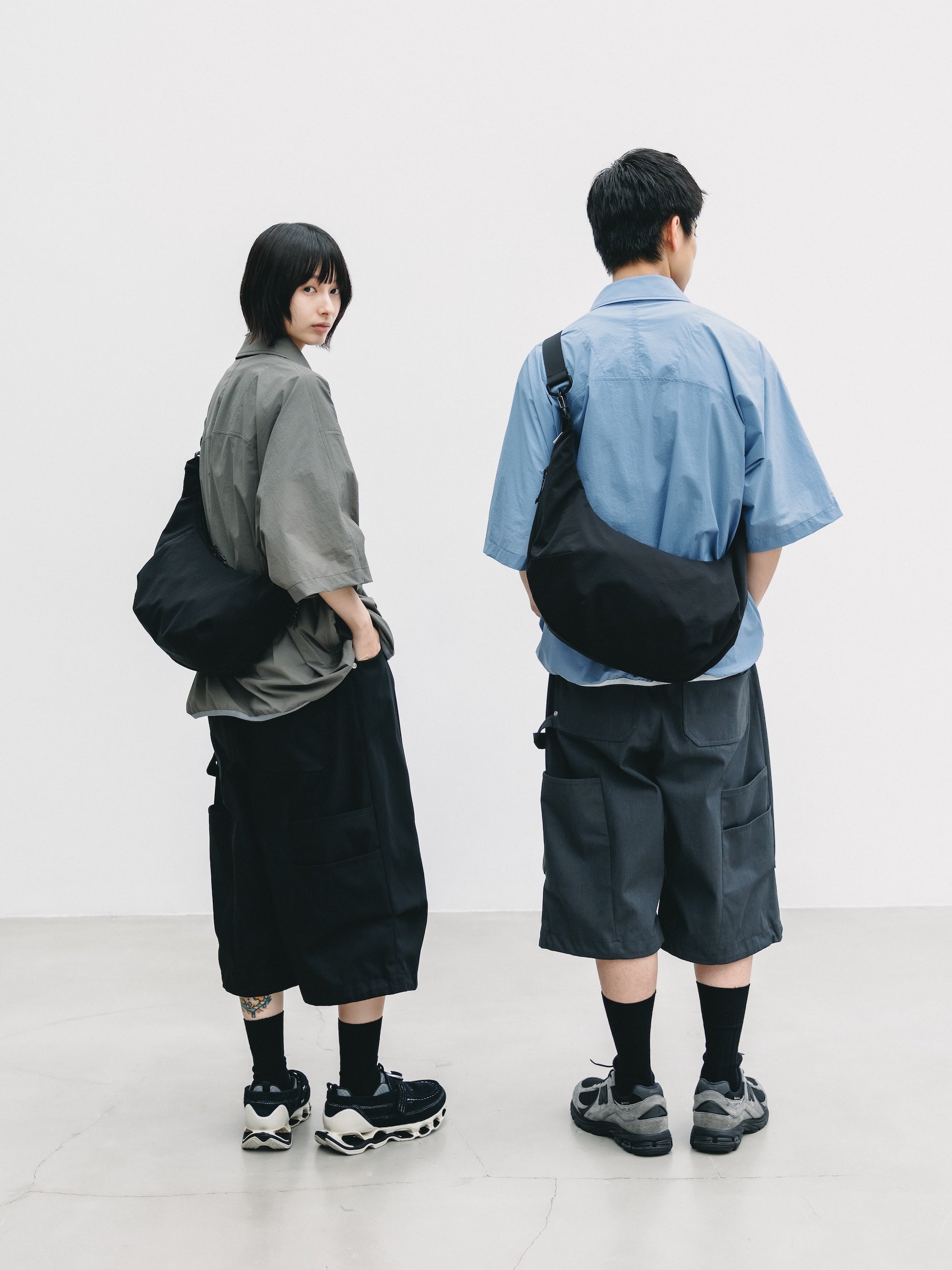 【6.20 SAT 20:00- IN STOCK】HALF ZIP TRAIL S/S SHIRT (CARBON GRAY)