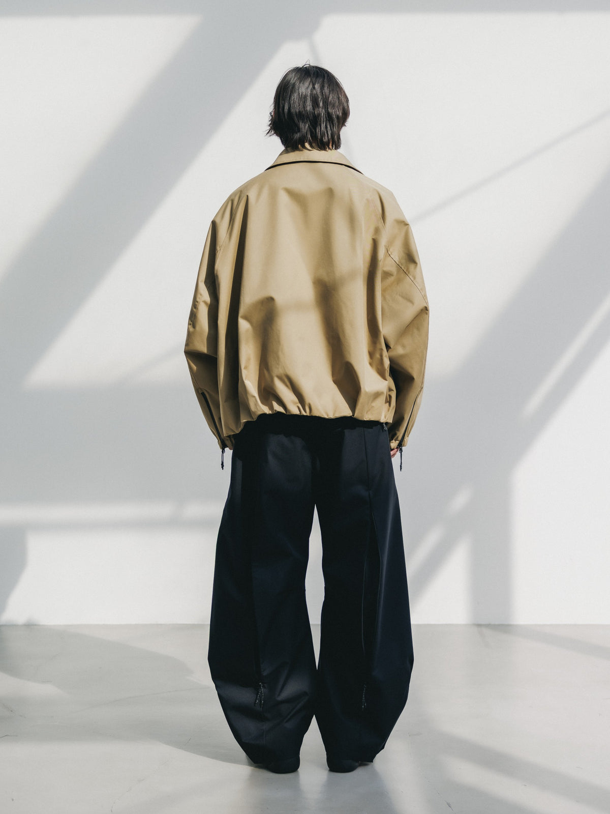 【10.17 SAT 20:00- IN STOCK】 +phenix WINDSTOPPER® by GORE-TEX LABS TWILL CITY STAND BALLOON UTILITY JACKET (CAMEL BEIGE)