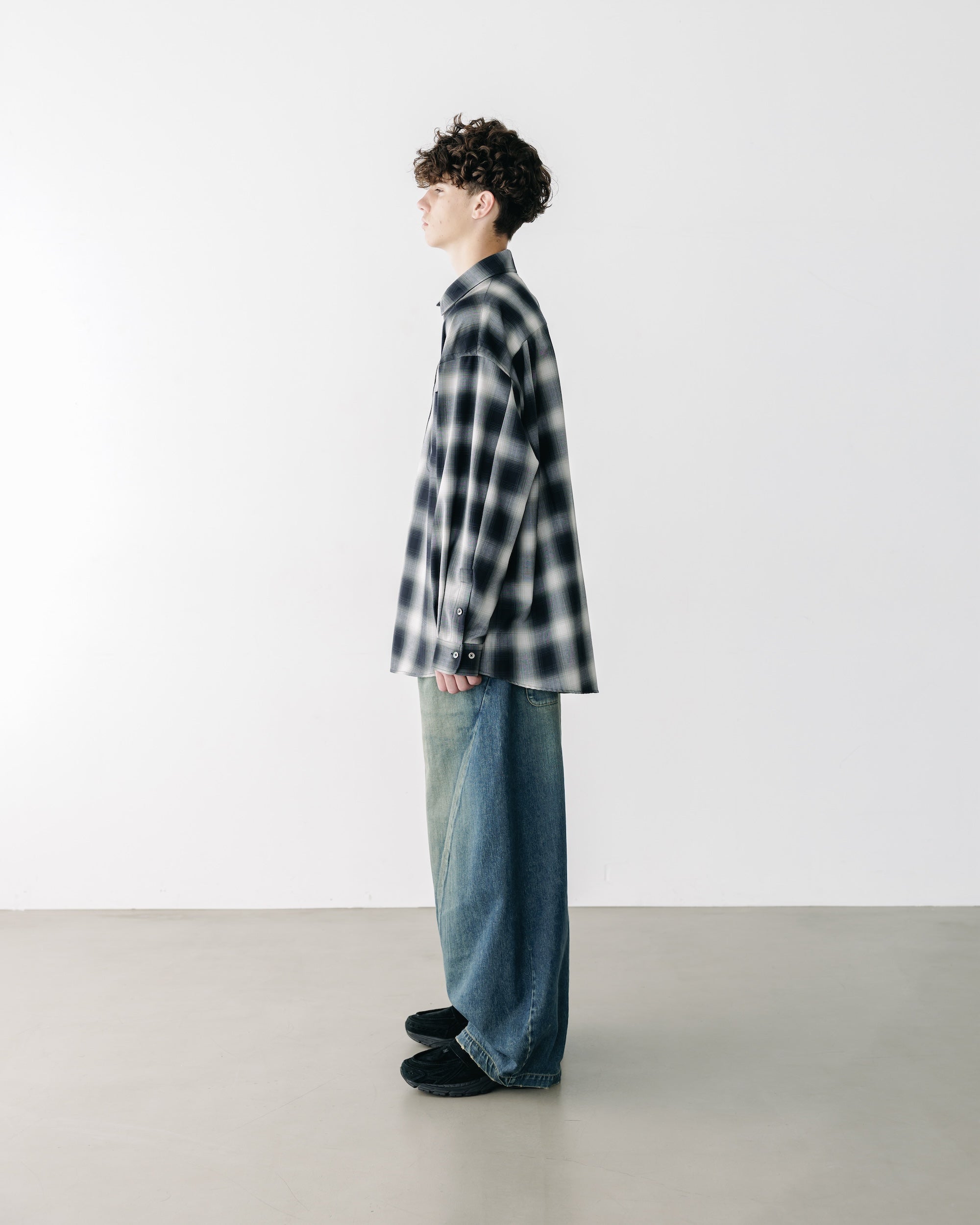 VINTAGE DYED SELVEDGE DENIM MASSIVE TWISTED PANTS (VINTAGE INDIGO)