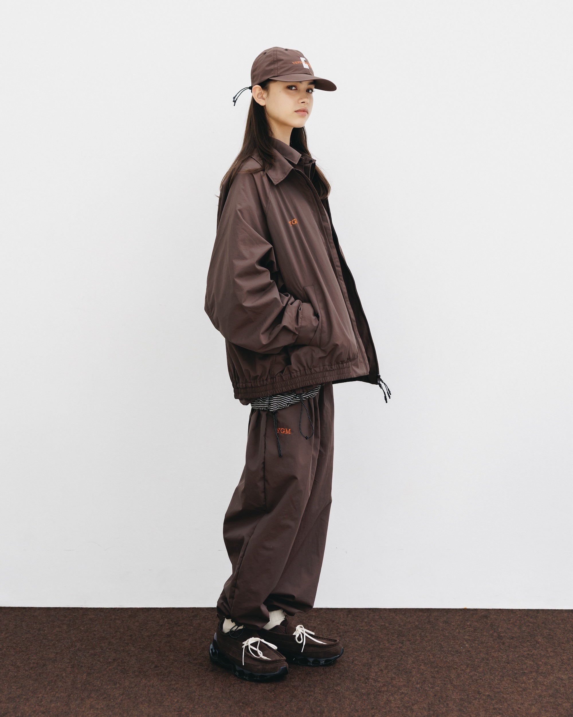 【10.15 WED 20:00- IN STOCK】WATER REPELLENT NYLON CITY UNIFORM UTILITY JACKET FOR YGM (BROWN×ORANGE)