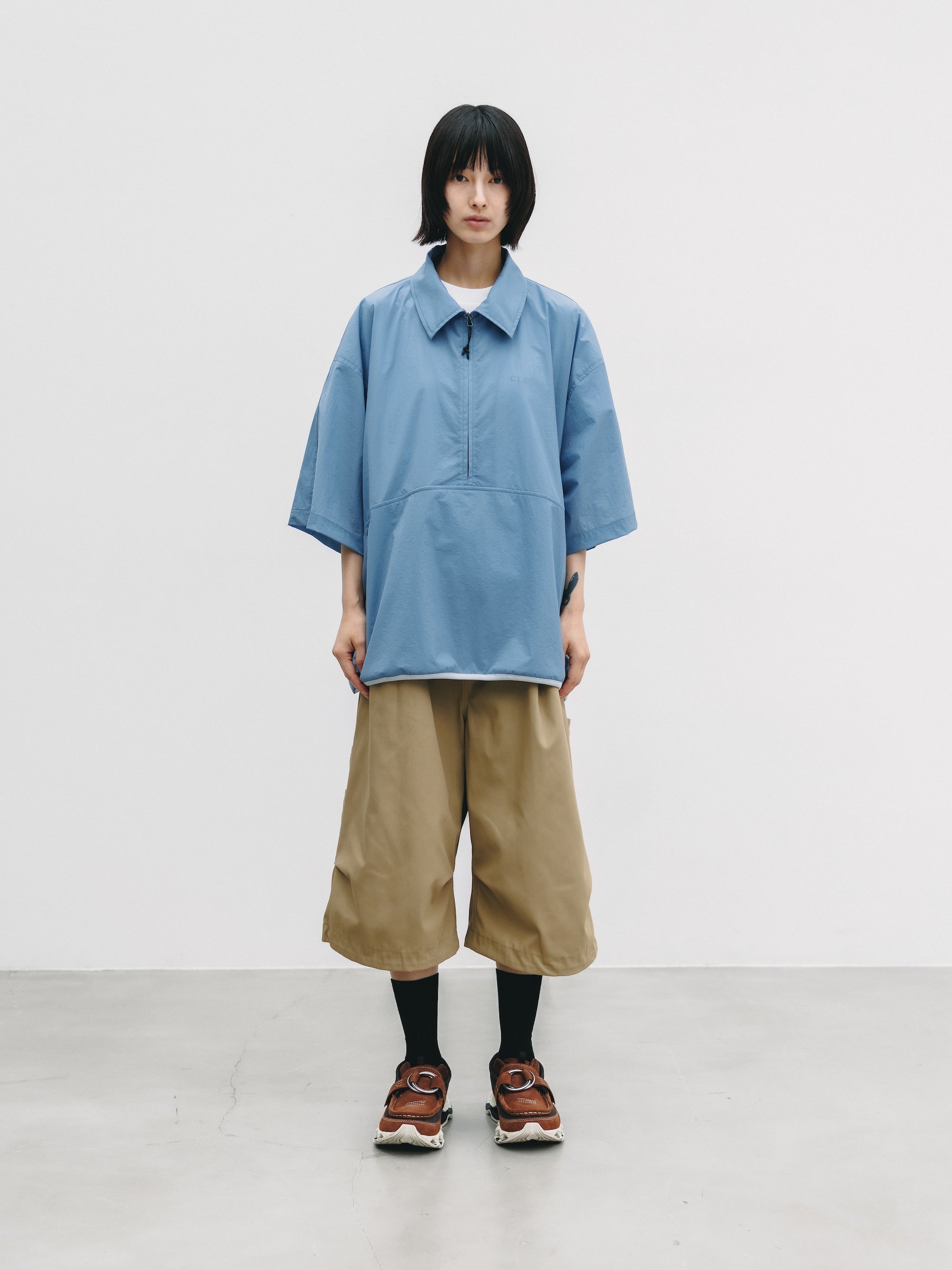 【6.20 SAT 20:00- IN STOCK】HALF ZIP TRAIL S/S SHIRT (SAX BLUE)