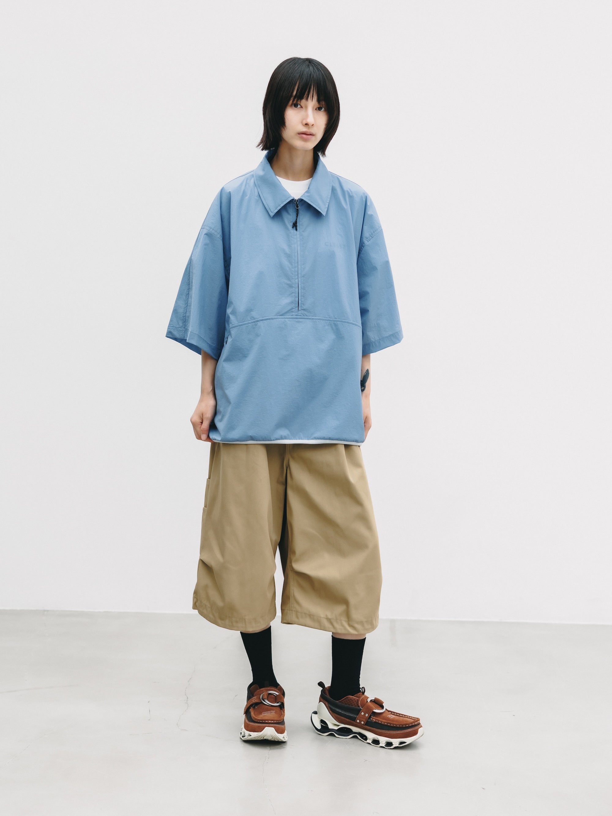 【6.20 SAT 20:00- IN STOCK】HALF ZIP TRAIL S/S SHIRT (SAX BLUE)