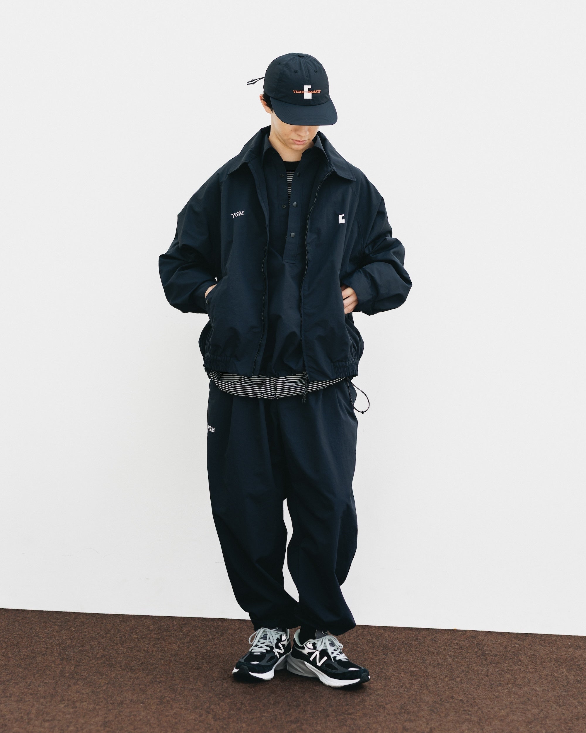 【10.15 WED 20:00- IN STOCK】WATER REPELLENT NYLON CITY UNIFORM WIDE TAPERED PANTS FOR YGM (BLACK×WHITE)