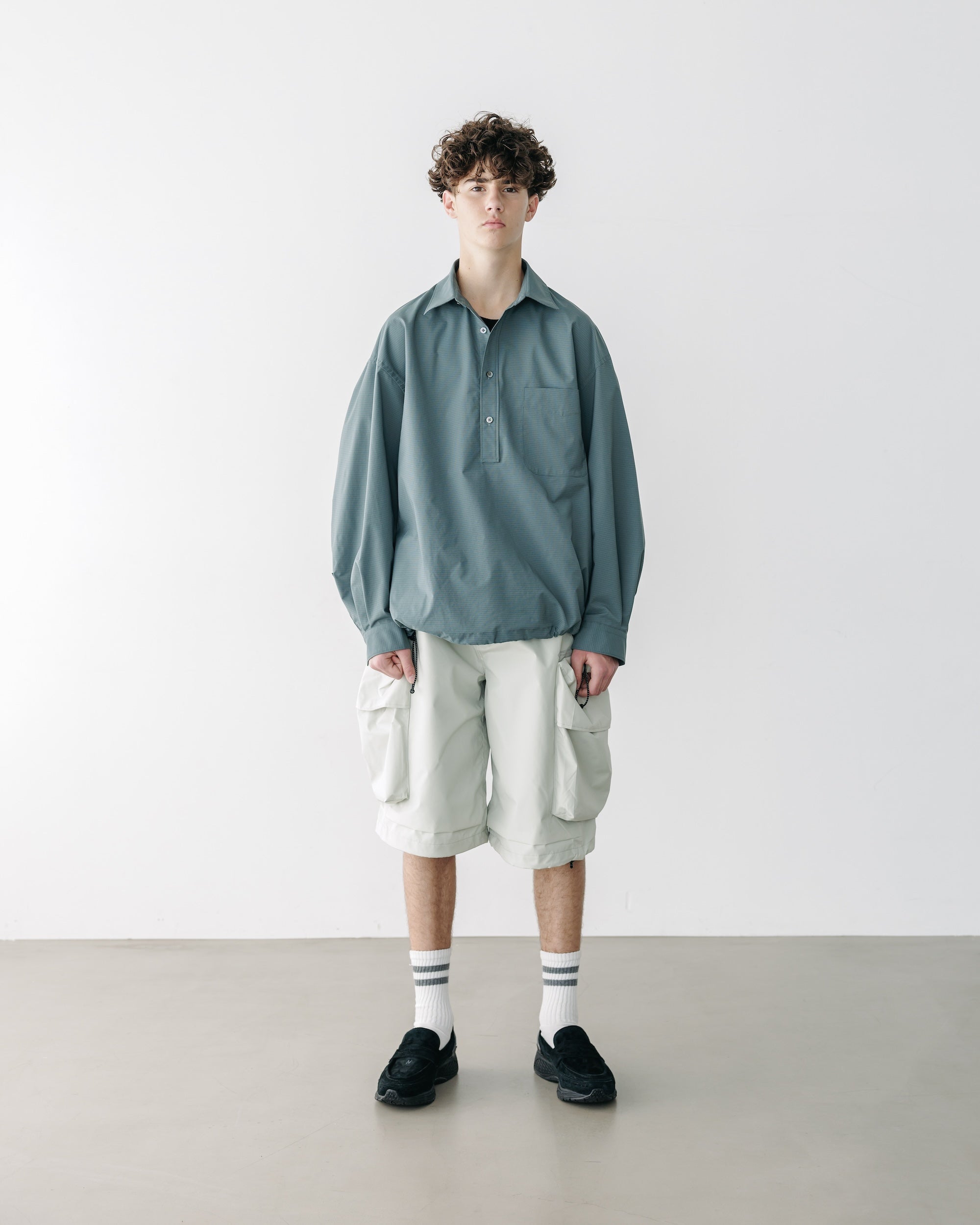 【5.6 TUE 20:00- IN STOCK】+phenix WINDSTOPPER® by GORE-TEX LABS CITY MILITARY HALF PANTS 002 (SAND SAGE)