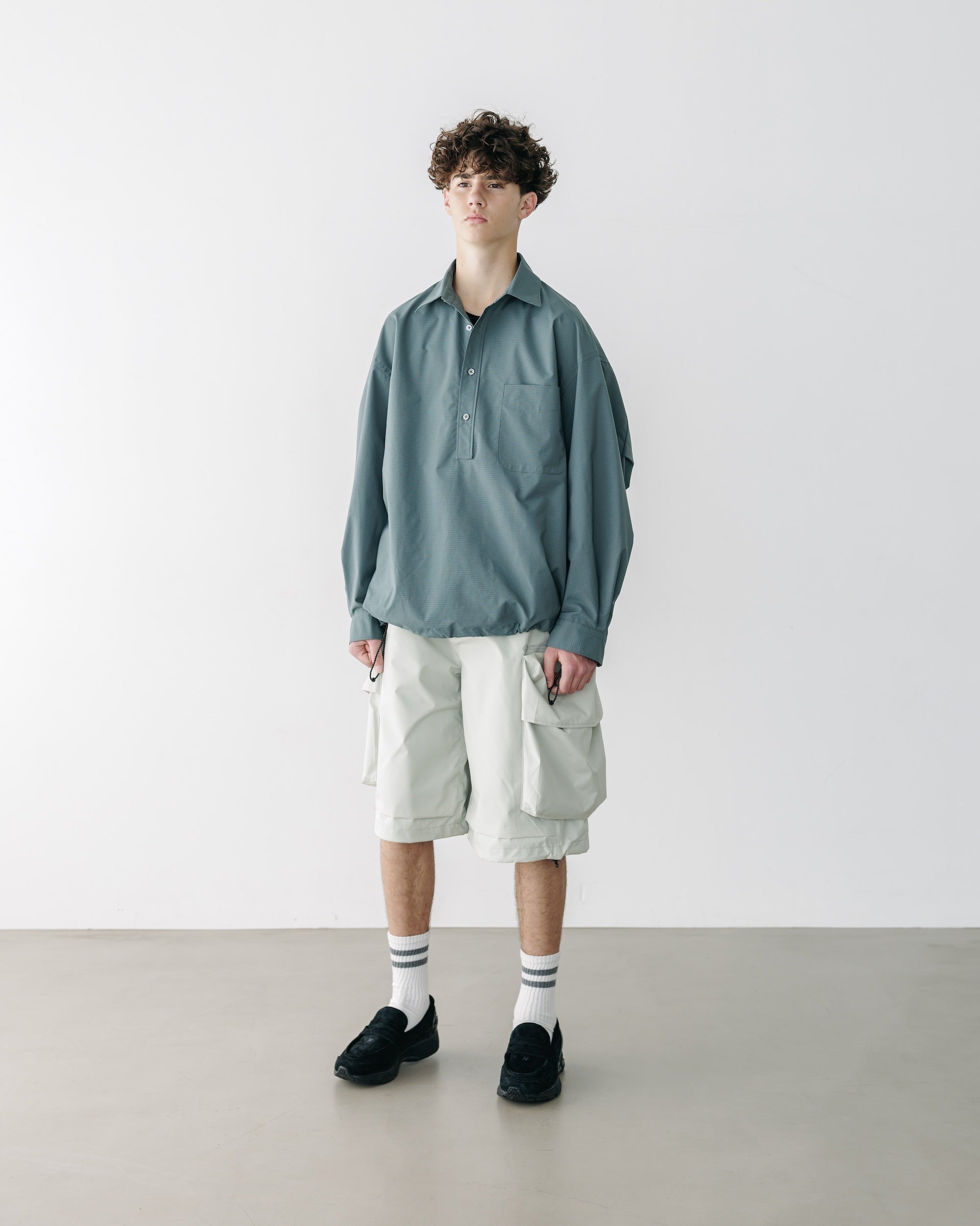 【5.6 TUE 20:00- IN STOCK】+phenix WINDSTOPPER® by GORE-TEX LABS CITY MILITARY HALF PANTS 002 (SAND SAGE)