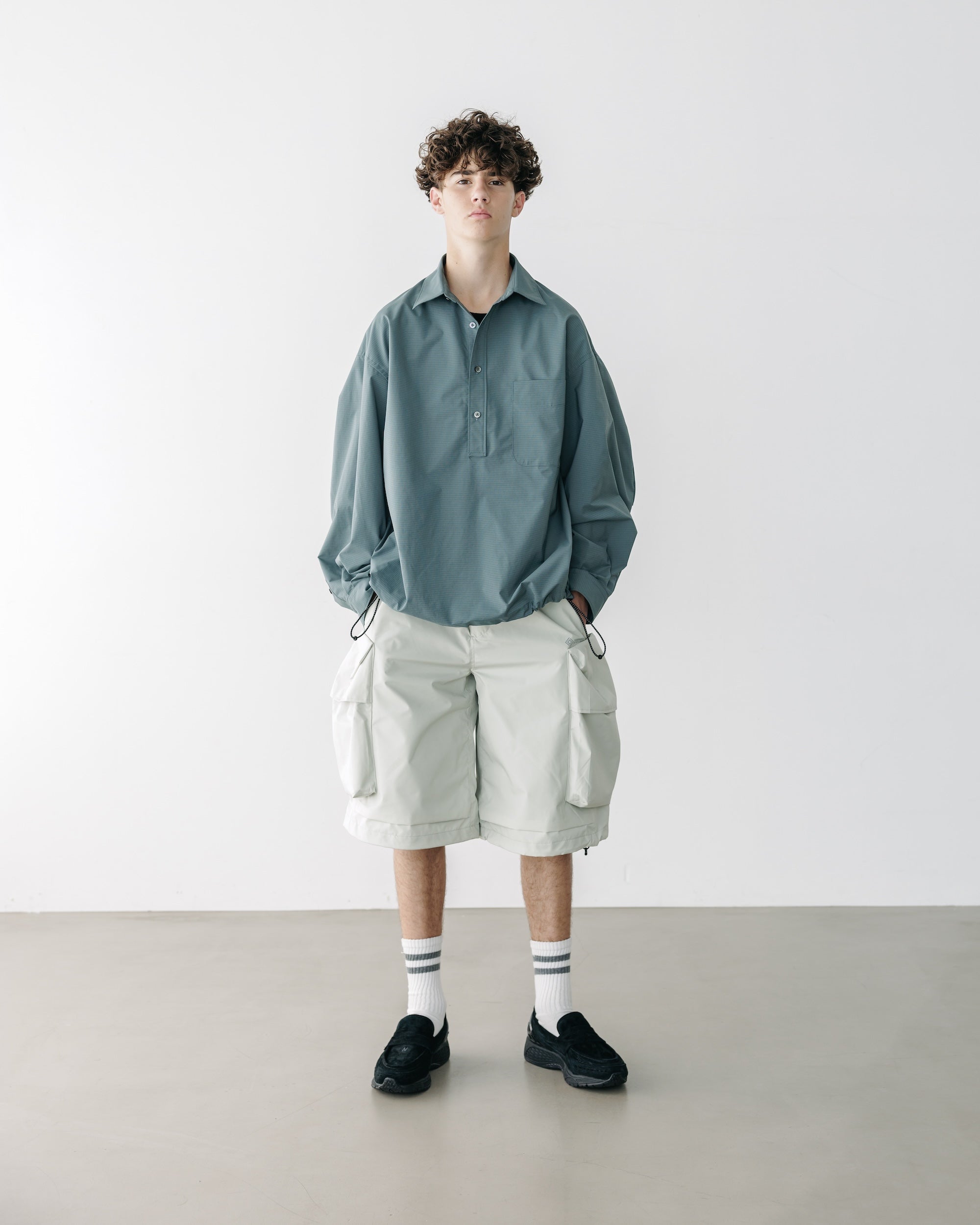 【5.6 TUE 20:00- IN STOCK】+phenix WINDSTOPPER® by GORE-TEX LABS CITY MILITARY HALF PANTS 002 (SAND SAGE)
