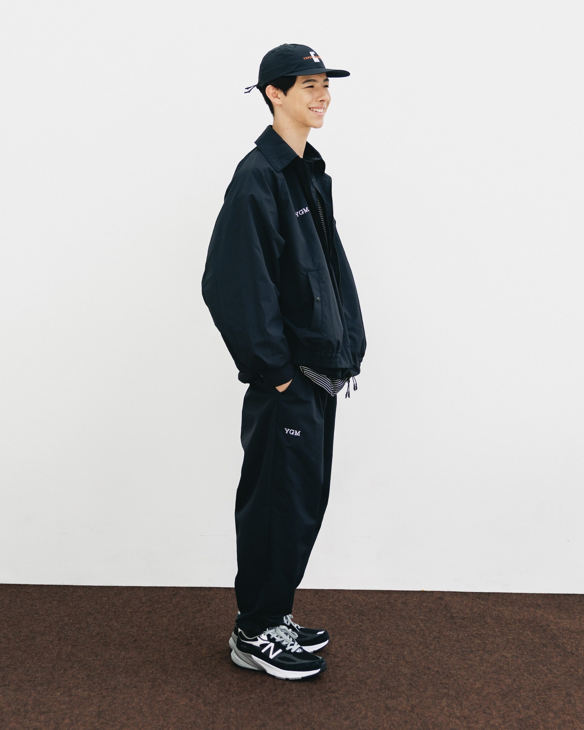 【10.15 WED 20:00- IN STOCK】WATER REPELLENT NYLON CITY UNIFORM WIDE TAPERED PANTS FOR YGM (BLACK×WHITE)